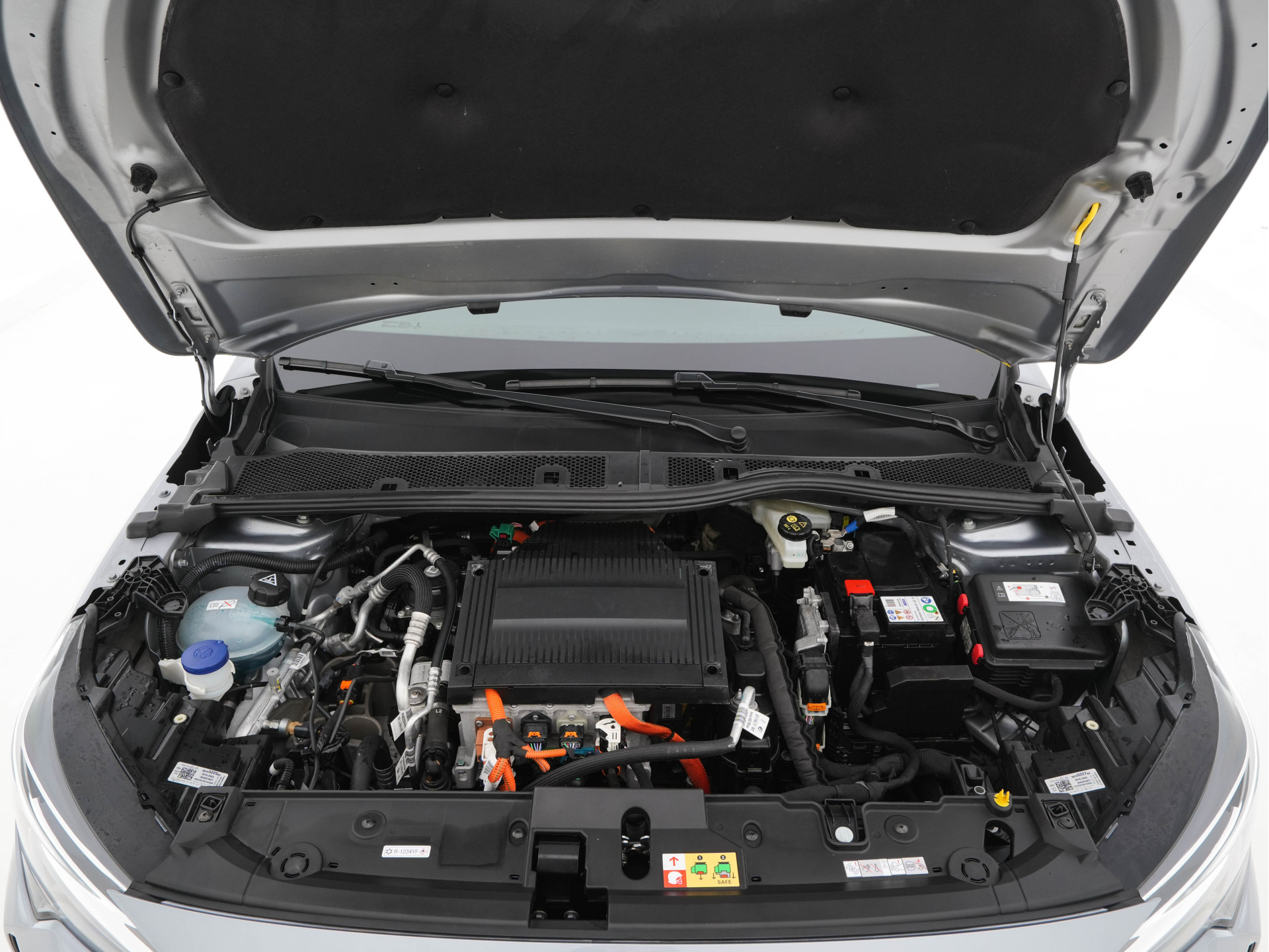 Opel Corsa-e GS-Line Bitter-Edition 50 kWh [ 3-Fase ] (INCL-BTW) Aut.* HEATPUMP | LEATHER-MICROFIBRE | ADAPTIVE-CRUISE | CARPLAY | CCS-FASTLOADER | FULL-LED | HEATED-SPORTSEATS | DAB+ | ECC | LANE-ASSIST | CAMERA | PDC | DIGI-COCKPIT | 17 "ALU*