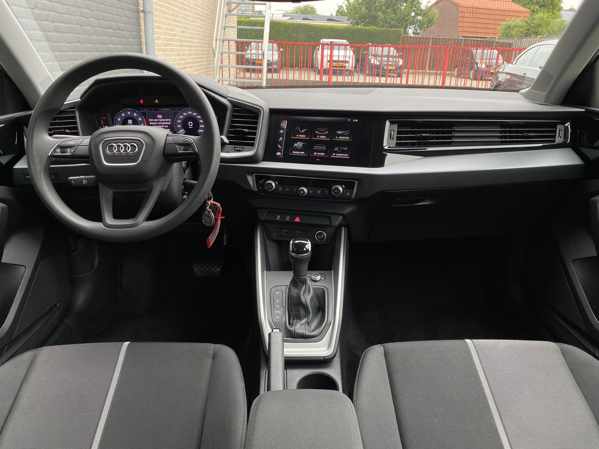 Audi A1 Sportback 30 TFSI Advanced Edition 116 pk AUT. | 1e eigenaar | dealer onderh. | apple carplay | climate control | stoelverw.