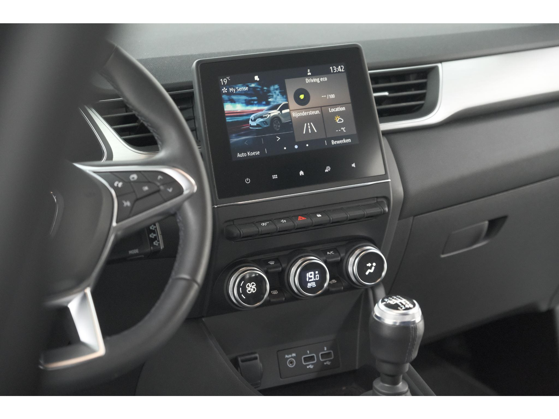 Renault Captur TCe 90 Intens | Trekhaak | Camera | Navigatie | Parkeersensoren | Apple Carplay