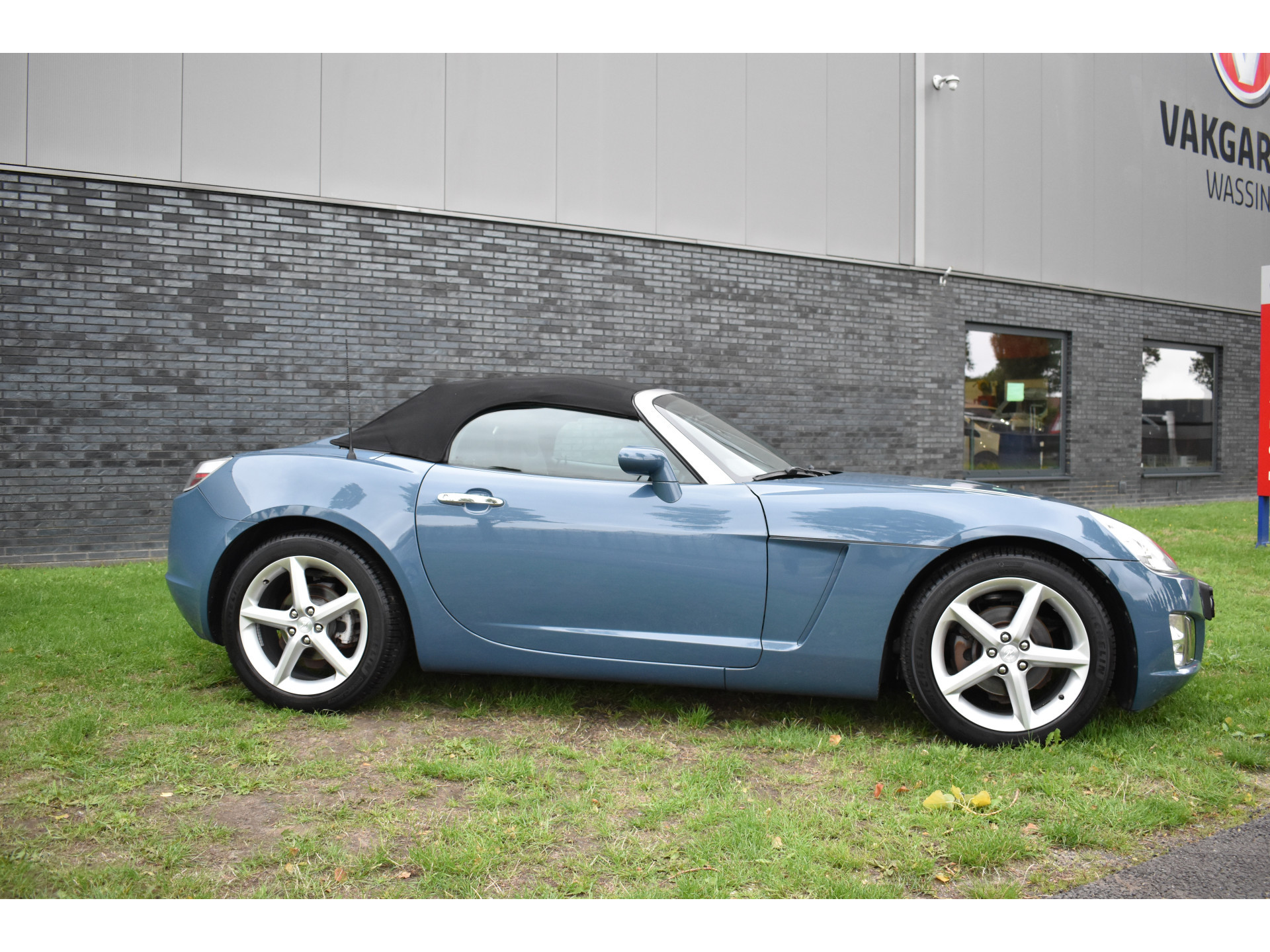 Opel GT 2.0 Turbo ECOTEC NL Auto met nap.