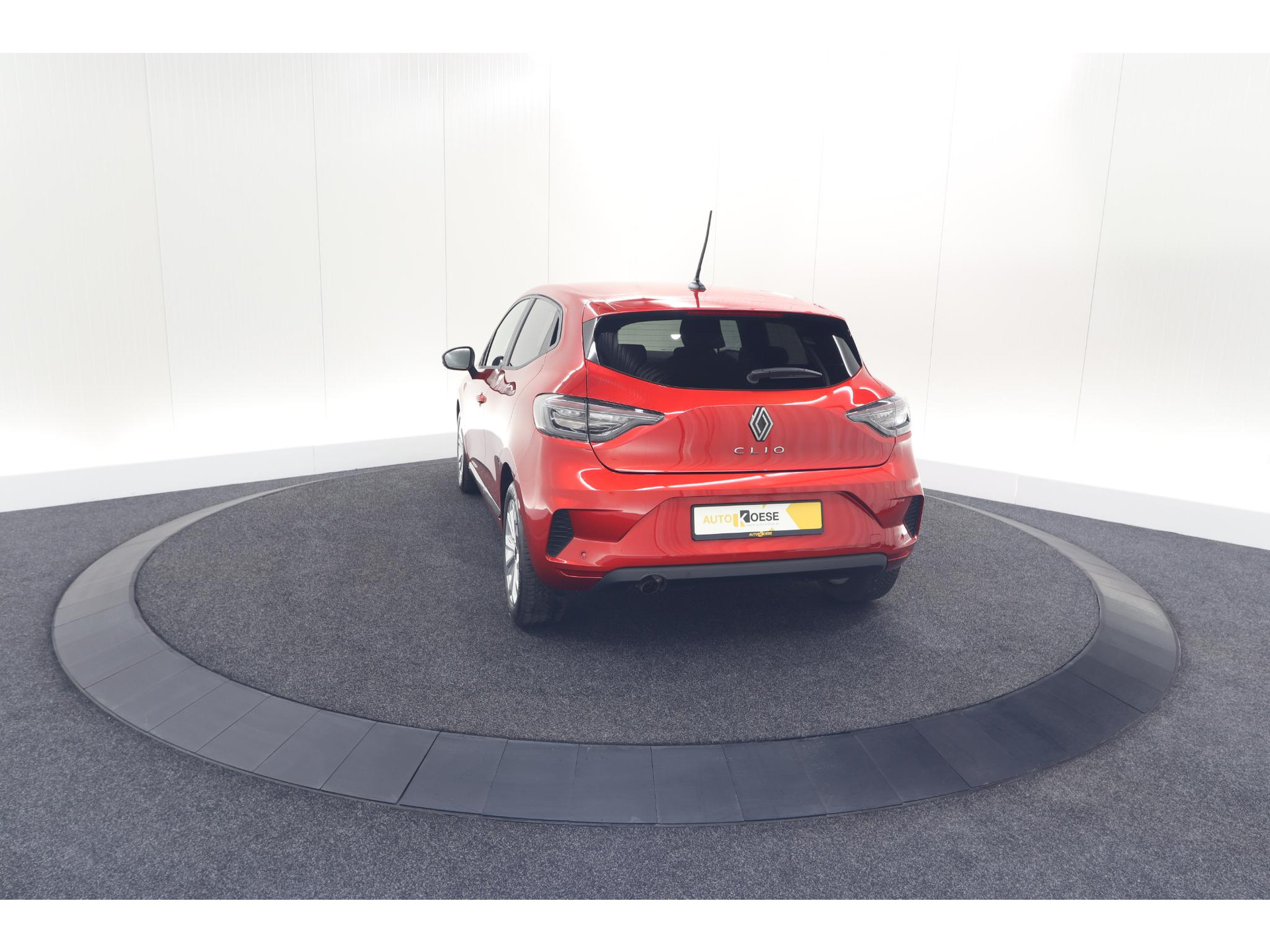 Renault Clio TCe 90 GPF evolution | Stoelverwarming | Parkeersensoren | Navigatie | Apple Carplay