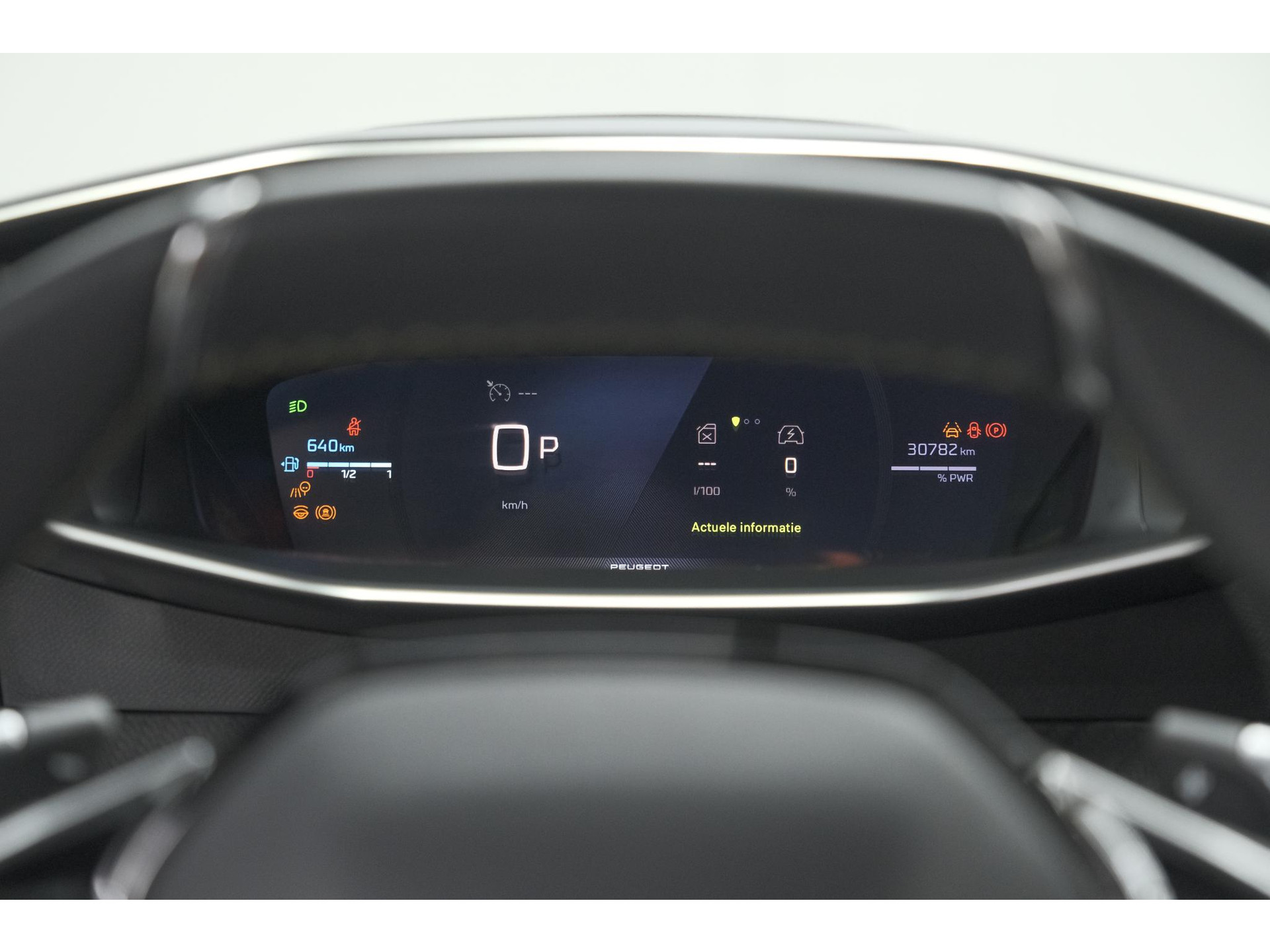 Peugeot 2008 1.2 Hybrid 145 GT | Camera | Apple Carplay | Parkeersensoren