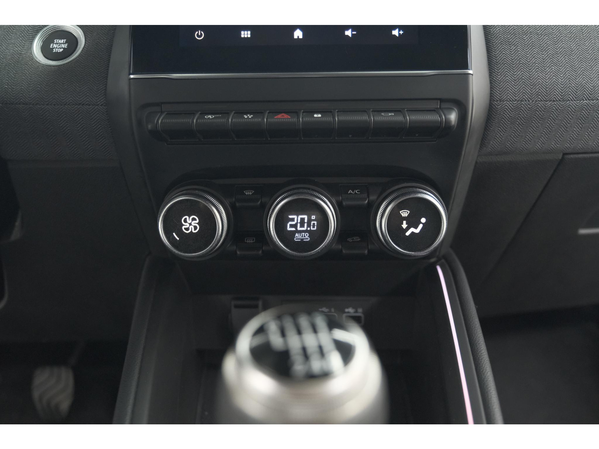 Renault Clio TCe 90 GPF techno | 360 Camera | Dodehoekdetectie | Adaptieve Cruise Control