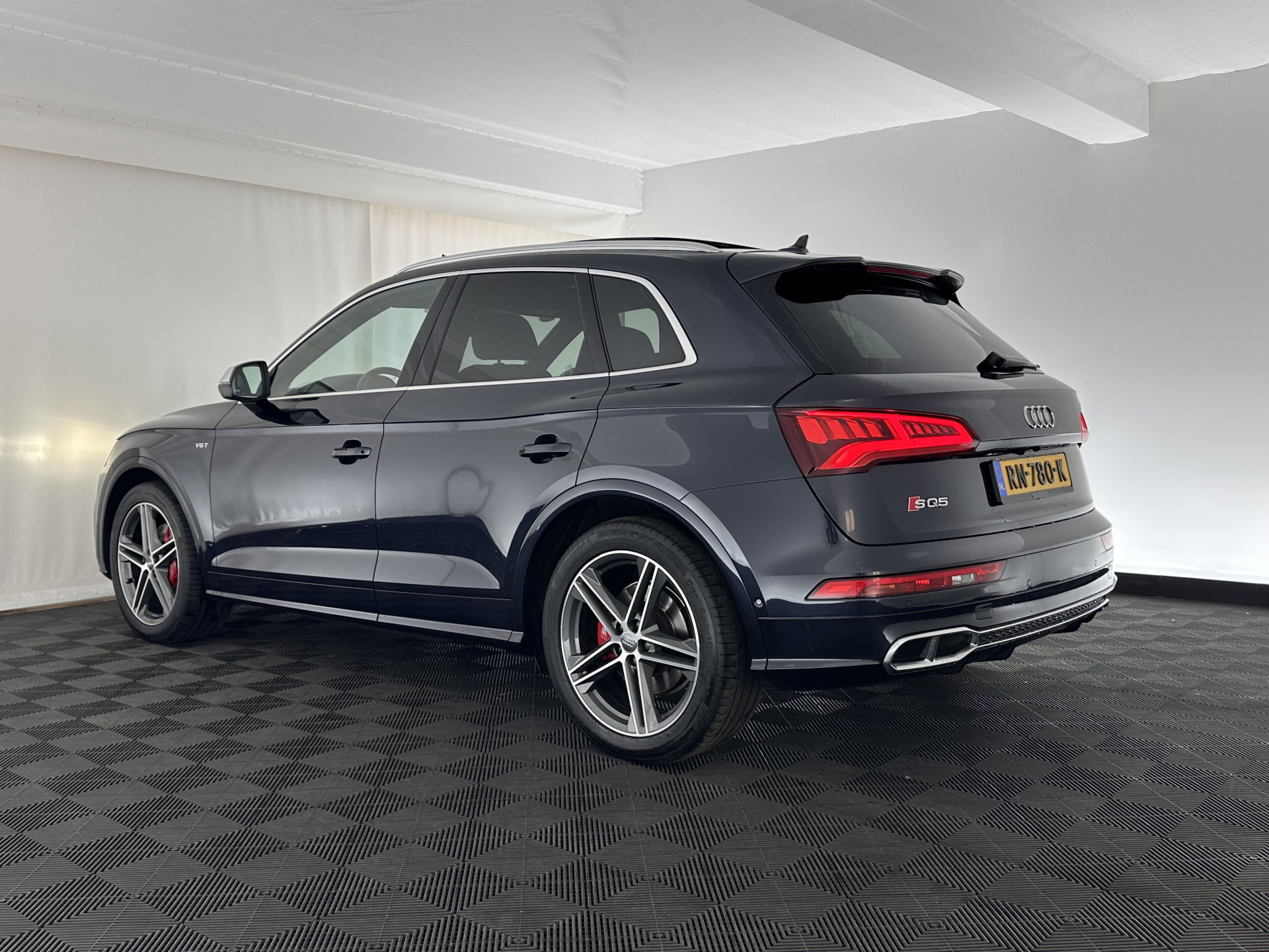 Audi SQ5 3.0 TFSI quattro Aut. *PANO | FULL-LEATHER | FULL-LED | HEAD-UP | ADAPTIVE-CRUISE | BLIND-SPOT | SPORT-SEATS | NAVI-FULLMAP | ECC | PDC | CRUISE | 20''ALU*