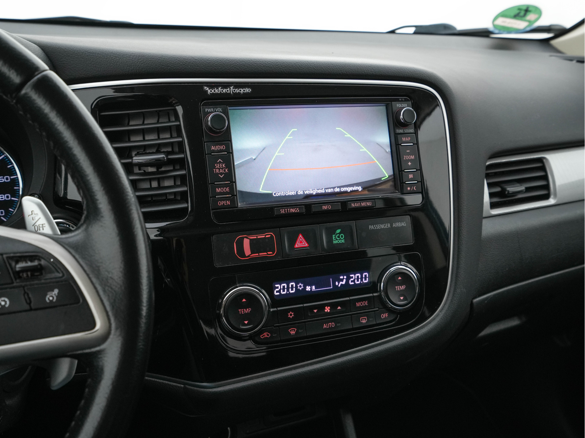 Mitsubishi Outlander 2.0 PHEV Executive Edition AWD Aut. *LEATHER-FABRIC | XENON | NAVI-FULLMAP | CAMERA | KEYLESS | DAB+ | ROCKFORD-AUDIO | COMFORT-SEATS | PRIVACY-GLASS | SHIFT-PADDLES |  18''ALU*