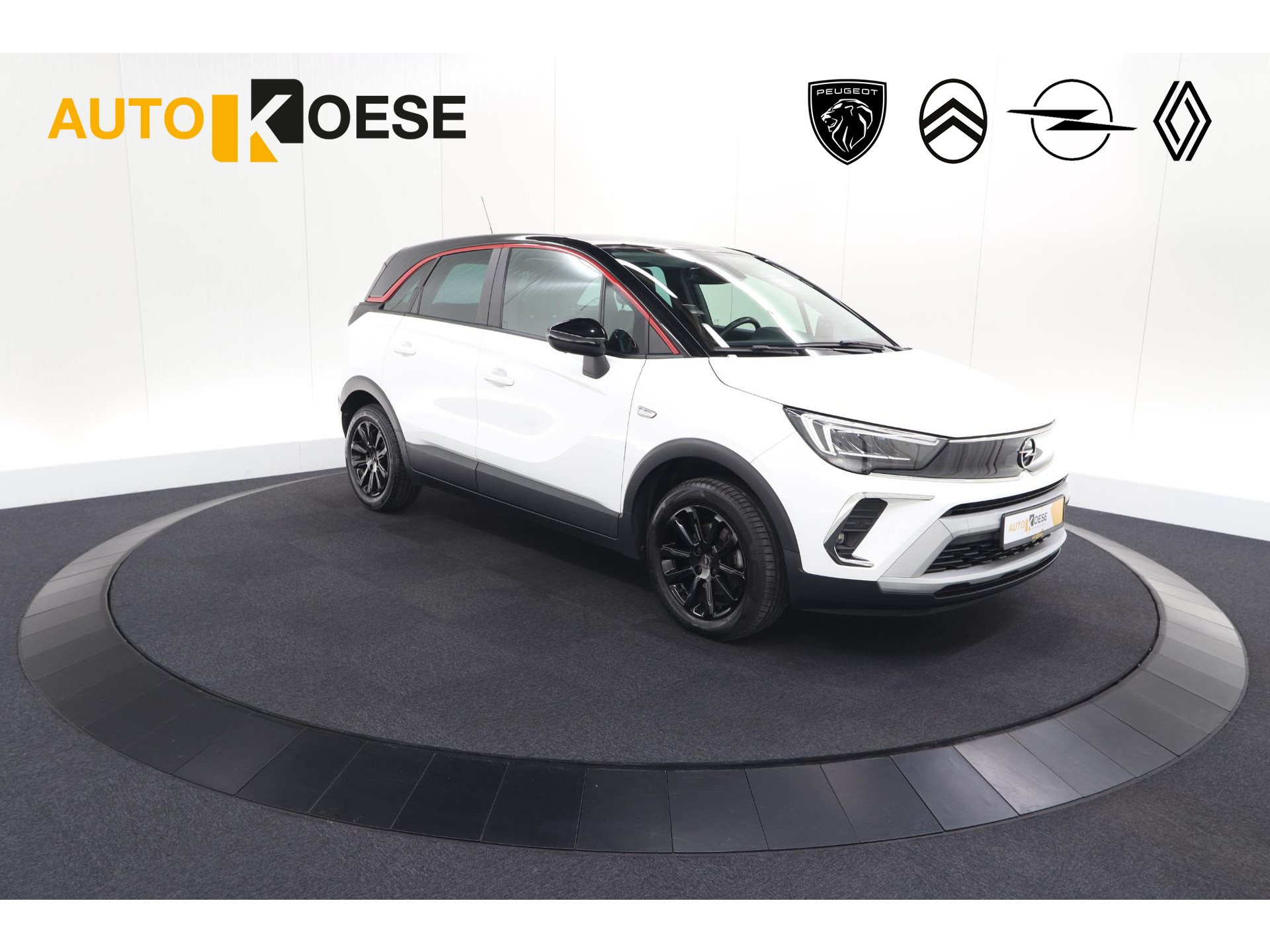 Opel Crossland Turbo 110 GS Line | Trekhaak | Camera | Apple Carplay | Navigatie | Parkeersensoren voor + Achter
