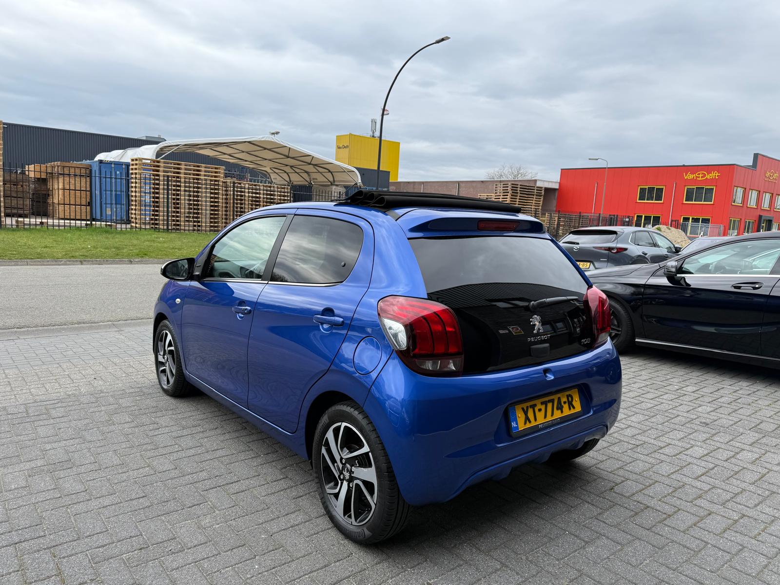 Peugeot 108 1.0 e-VTi Allure TOP! | 2E EIGENAAR | 3/6/12MND GARANTIE| NAVI | CARPLAY | CLIMA | LMV |