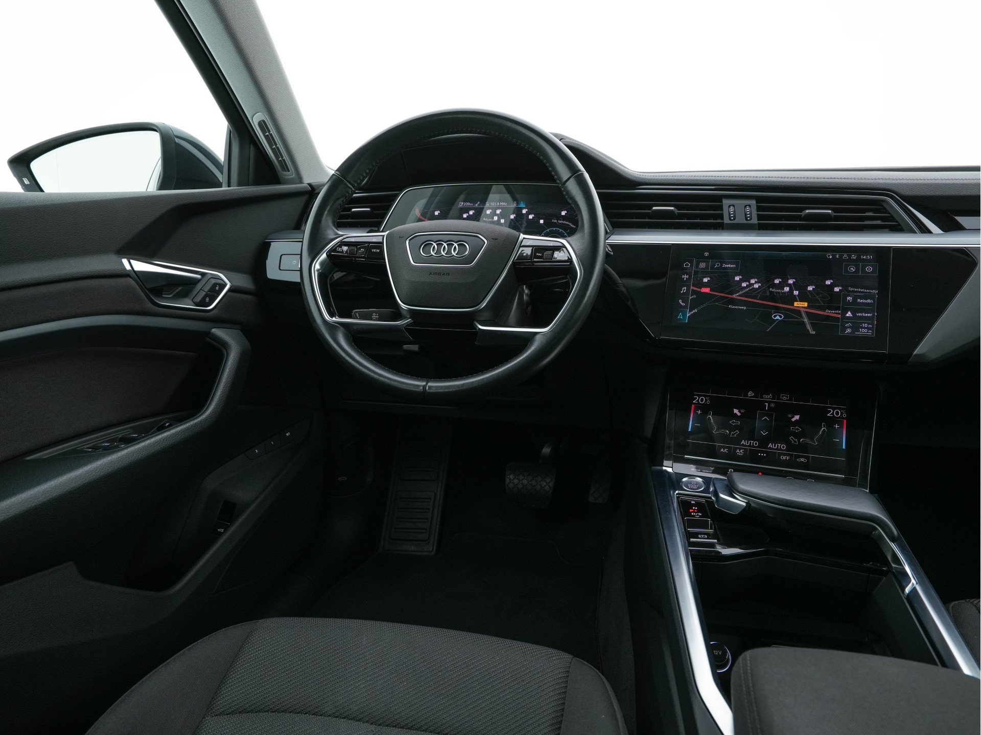 Audi e-tron 50 Quattro Launch edition 71 kWh (⚠️)  [ 3-Fase ] {SOH-100%} (INCL-BTW) Aut. *FULL-LED | DIGI-COCKPIT | NAVI-FULLMAP | HEATED-COMFORTSEATS | KEYLESS | AUDI-SOUND | SHIFT-PADDLES | ECC | PDC | CRUISE | 20''ALU*