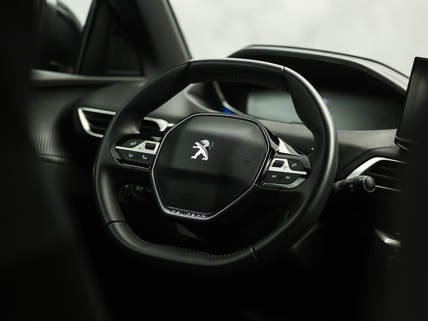 Peugeot 3008 1.6 HYbrid 225 Allure Sport 225Pk Automaat (APPLE CARPLAY, GROOT NAVI, 99% SOH, 360 CAMERA, LEDER, SPORTSTOELEN, ZWART HEMEL, GETINT GLAS, NIEUWSTAAT)