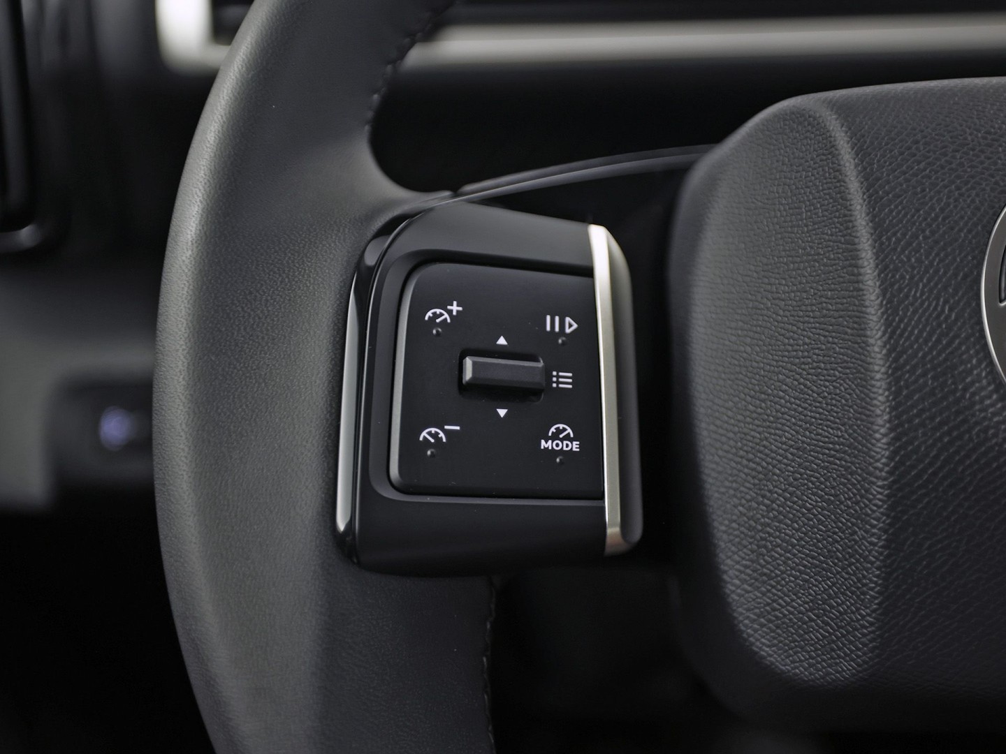 Citroën C3 1.2 Turbo 100pk Max (NIEUW MODEL, APPLE CARPLAY, GROOT NAVI, CAMERA, TREKHAAK, SPORTSTOELEN, GETINT GLAS, CRUISE, LANE ASSIST, NIEUWSTAAT)