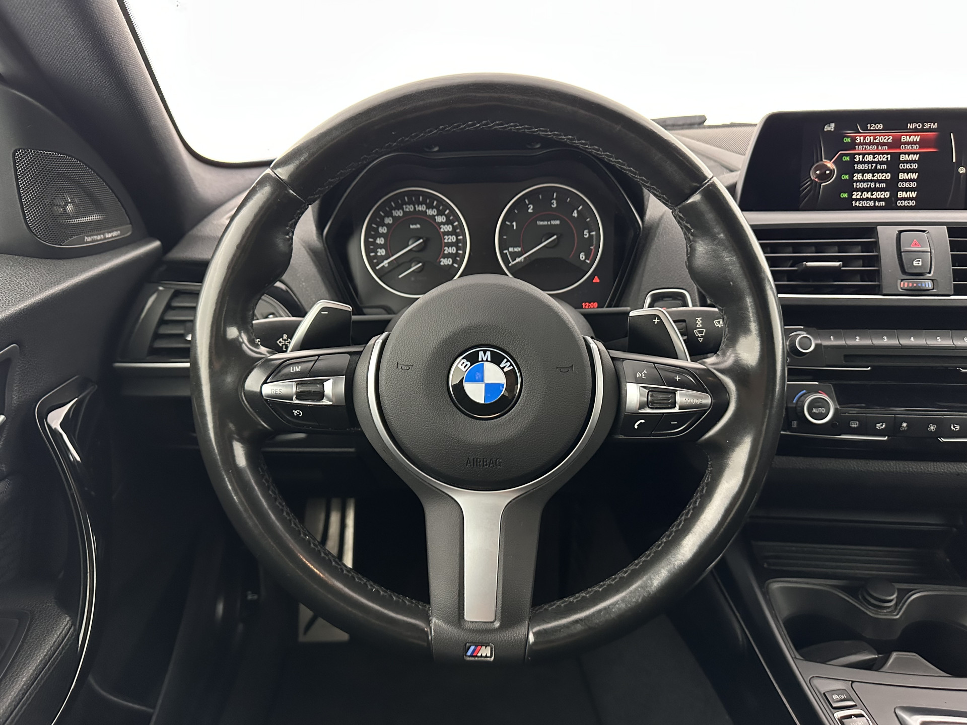 BMW 2-serie Coupé 220d xDrive M-Sportpack Executive Aut. *XENON | ALCANTARA | HEATED-SPORTSEATS | HARMAN/KARDON | KEYLESS | NAVI-FULLMAP | PRIVACYGLASS | SHIFTPADDLES | ECC | PDC | CRUISE | 18''ALU*