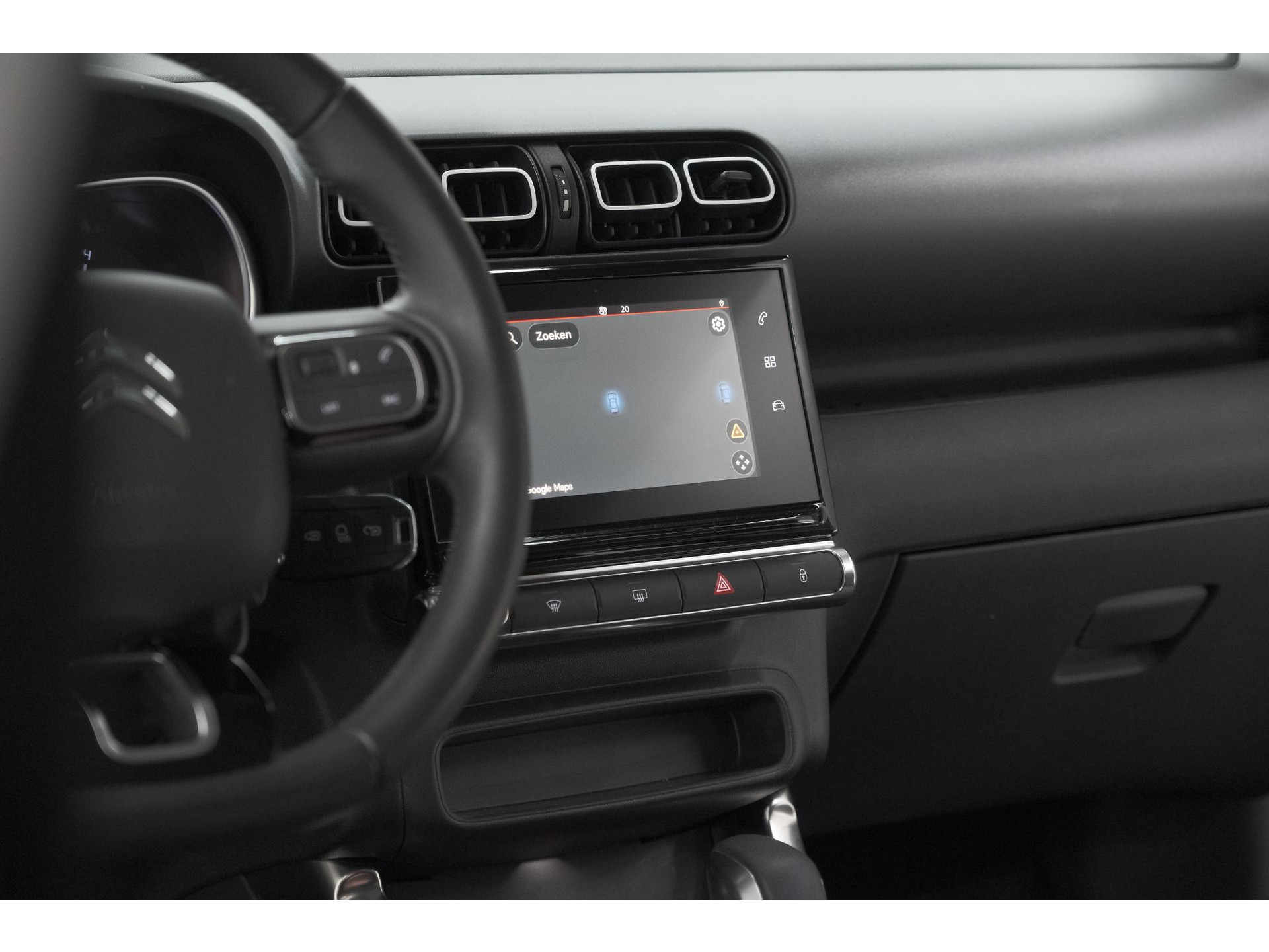 Citroen C3 Aircross PureTech 130 EAT6 Shine | Parkeersensoren | Apple Carplay | Stoelverwarming