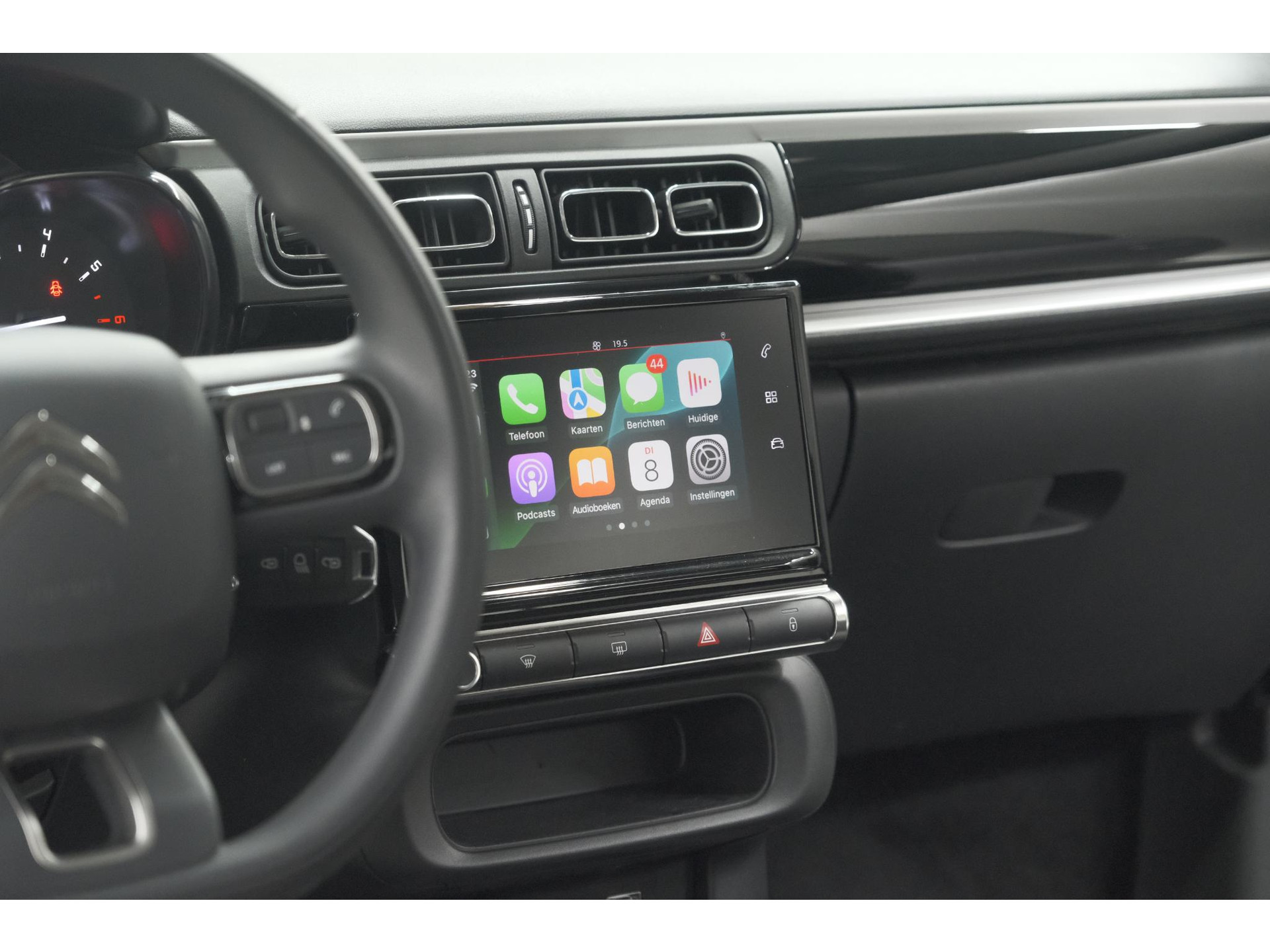 Citroen C3 PureTech 110 EAT6 Max | Apple Carplay | Parkeersensoren | Climate Control | 16 Inch Lichtmetalen Velgen