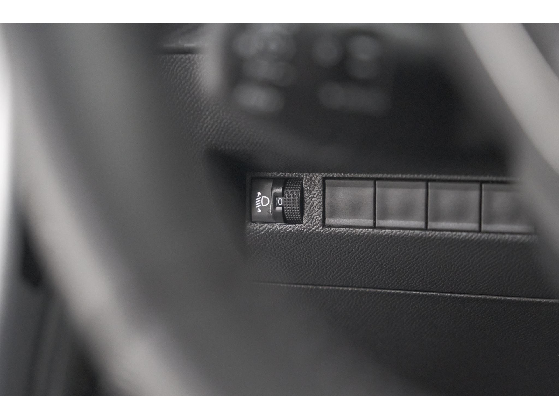 Peugeot 208 PureTech 100 Active | Parkeersensoren | Navigatie | Apple Carplay