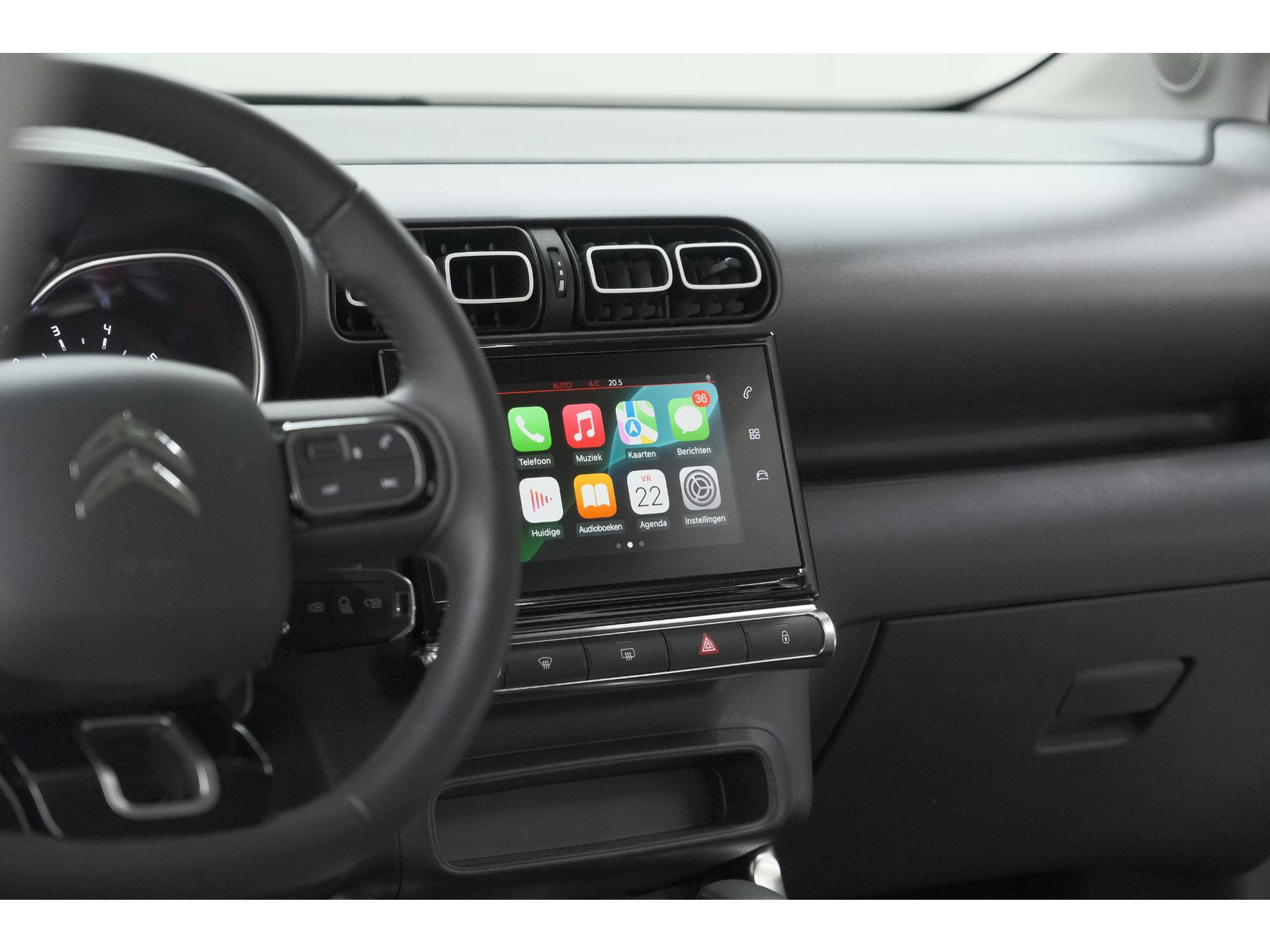 Citroen C3 Aircross PureTech 130 EAT6 Max | Parkeersensoren | Stoelverwarming | Apple Carplay | 16 Inch Lichtmetalen Velgen