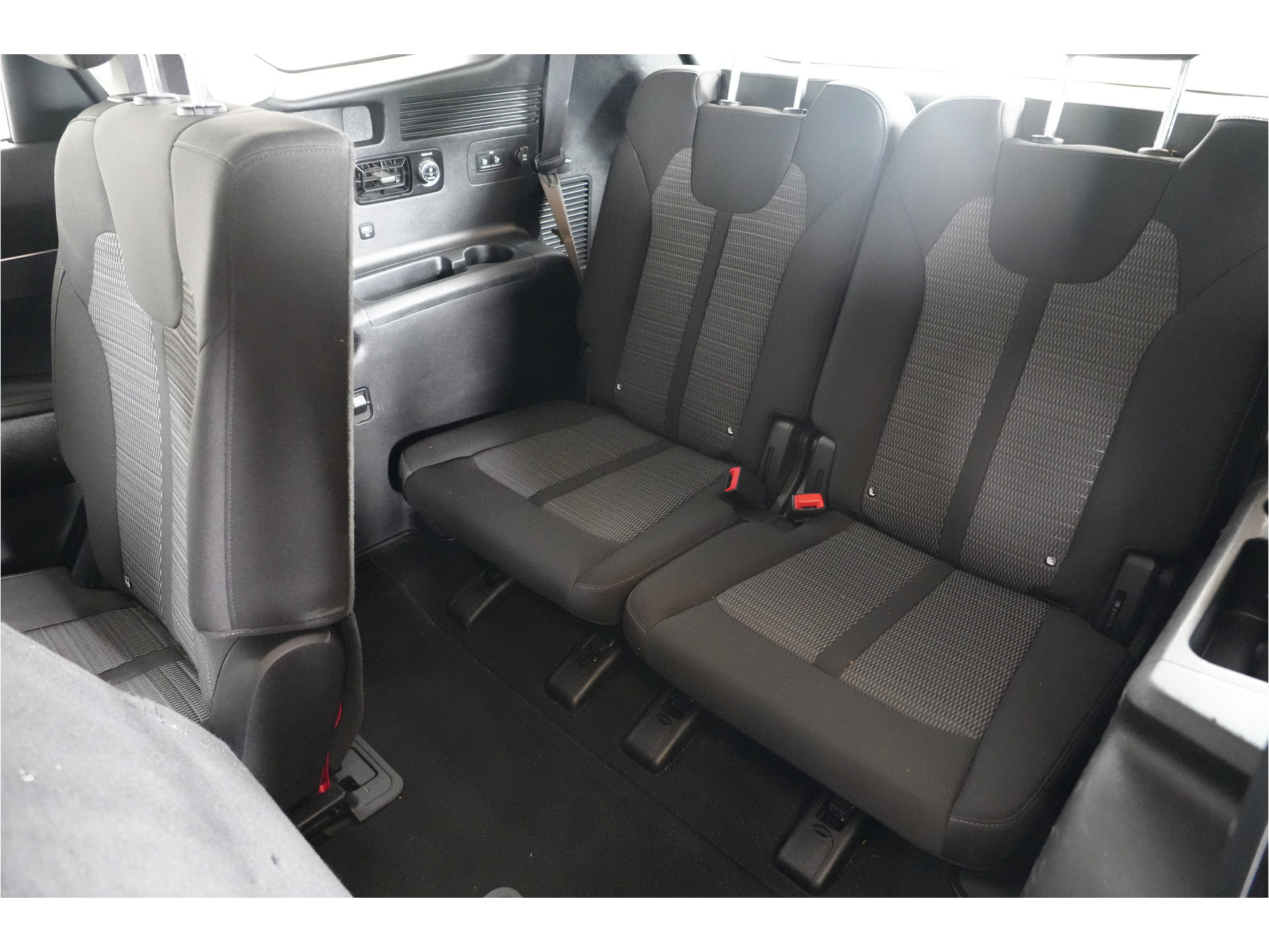 Kia Sorento 1.6 T-GDI 4WD 265 pk PHEV | SOH 100% | 7 pers | Navi | Apple/Android | Camera |