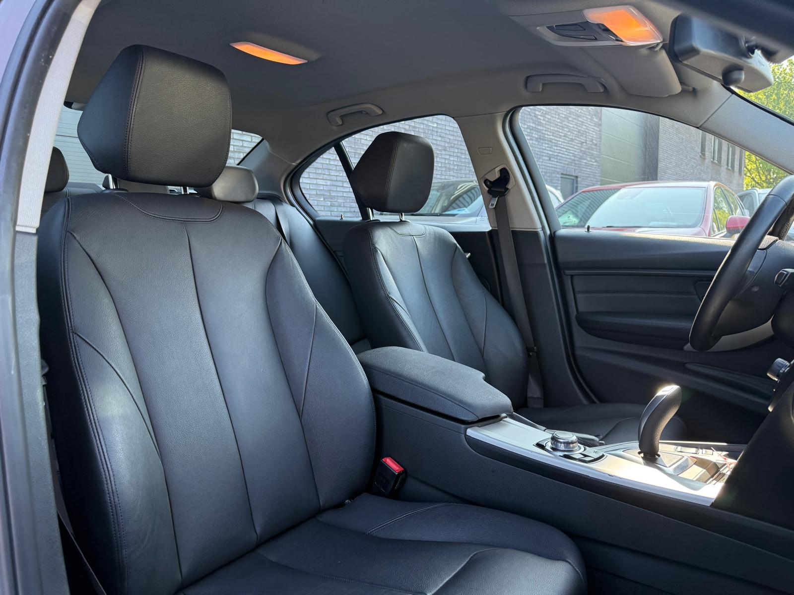 BMW 3-serie 316i Executive | 3/6/12MND GARANTIE | AUTOMAAT | CRUISE | NAVI | ELECRAMEN | CLIMA | LED |