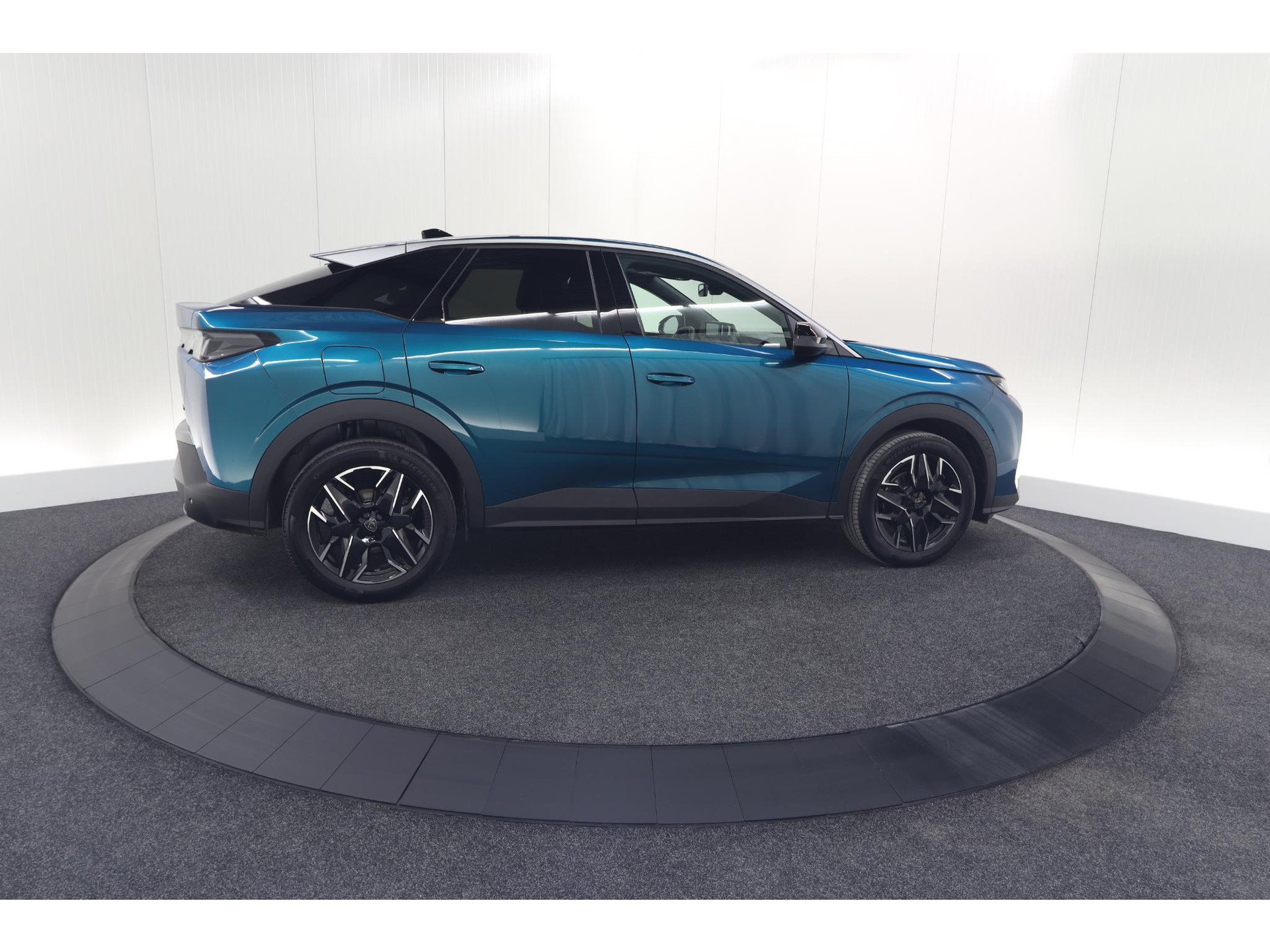 Peugeot 3008 Hybrid 136 e-DSC6 Allure | Camera | Apple Carplay | Parkeersensoren