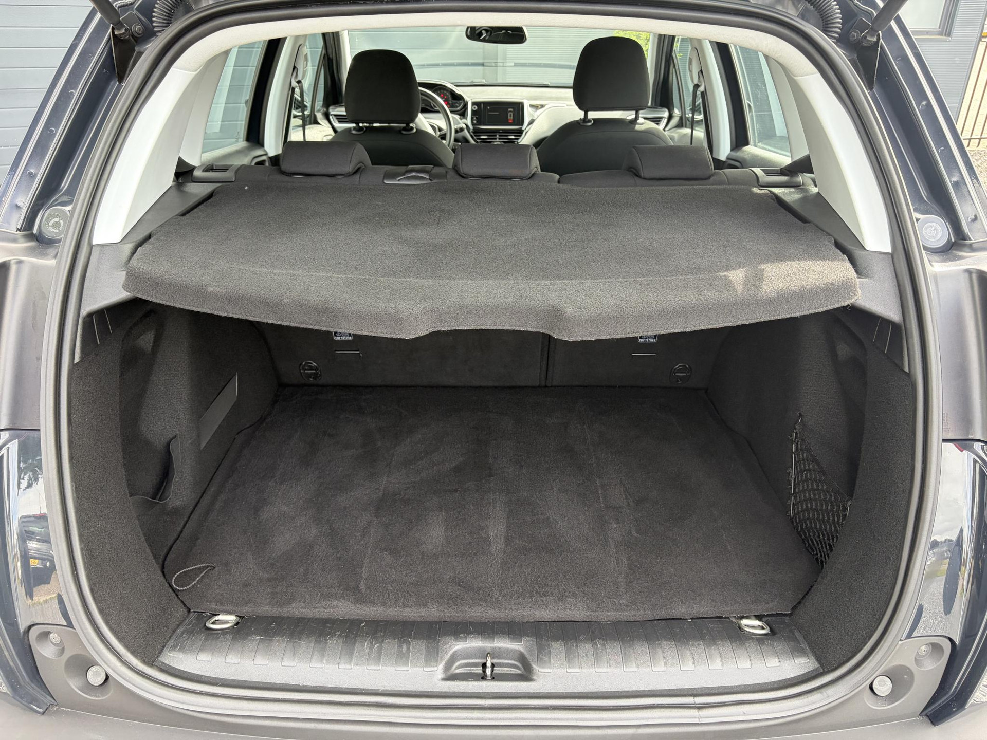 Peugeot 2008 1.2 PureTech Blue Lion 2e Eigenaar,131pk,Carplay,Navi,Dealer Onderhouden,6 Bak,D-riem vv in 2024,Pdc,N.A.P,Apk tot 04-2027