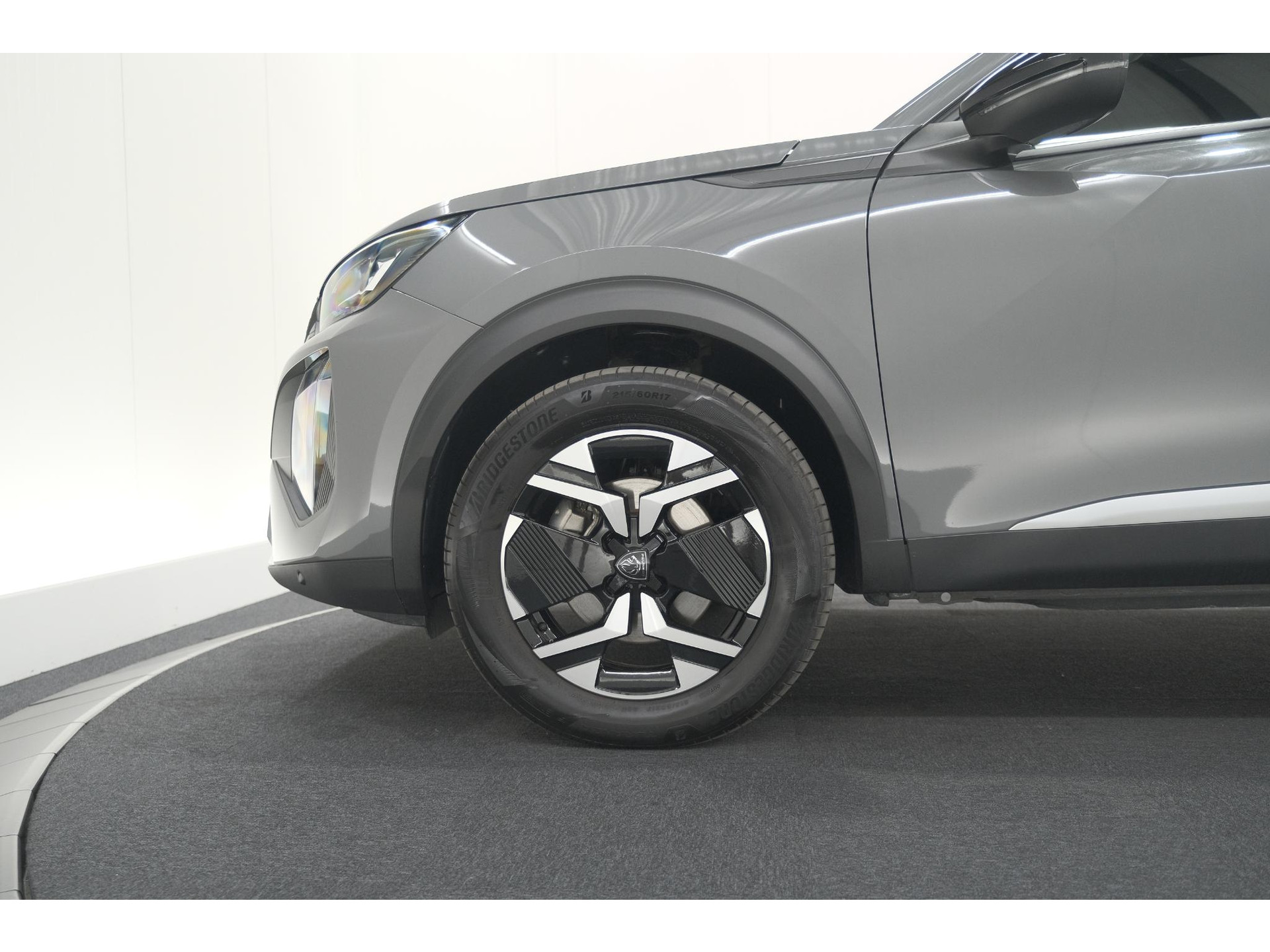 Peugeot 2008 1.2 Hybrid 145 Allure | Apple Carplay | Climate Control | Parkeersensoren Voor + Achter