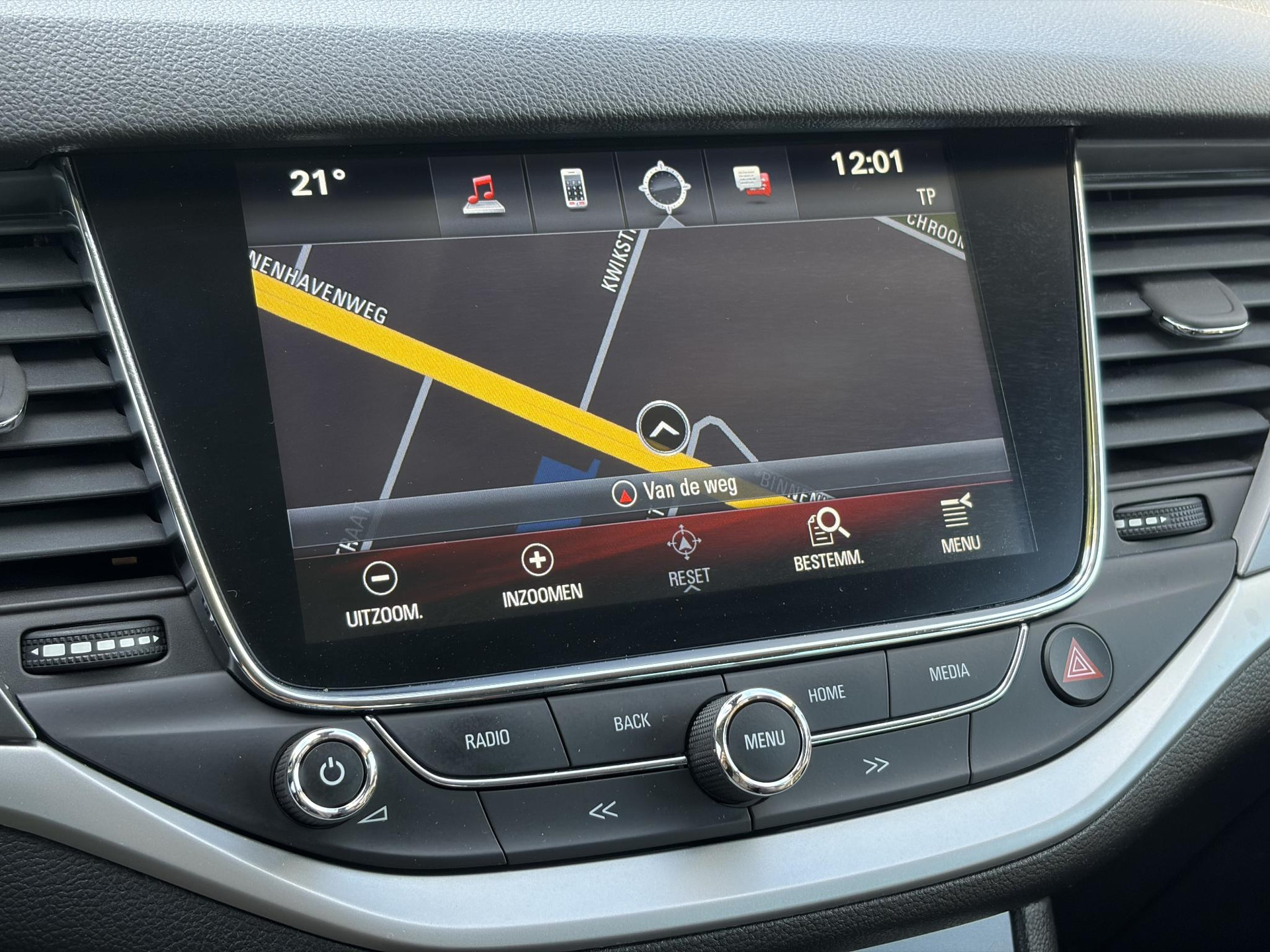 Opel Astra Sports Tourer 1.4 Turbo Online Edition ✓150pk✓2e Eigenaar✓Camera✓Carplay✓Navi✓Pdc V+A✓Stoelverw✓Stuurverw✓Clima✓Cruise✓Lm velgen✓6 Bak✓Comfortstoelen✓Dealer Onderhouden✓N.A.P✓Bj 12-2018✓Apk tot 01-2027