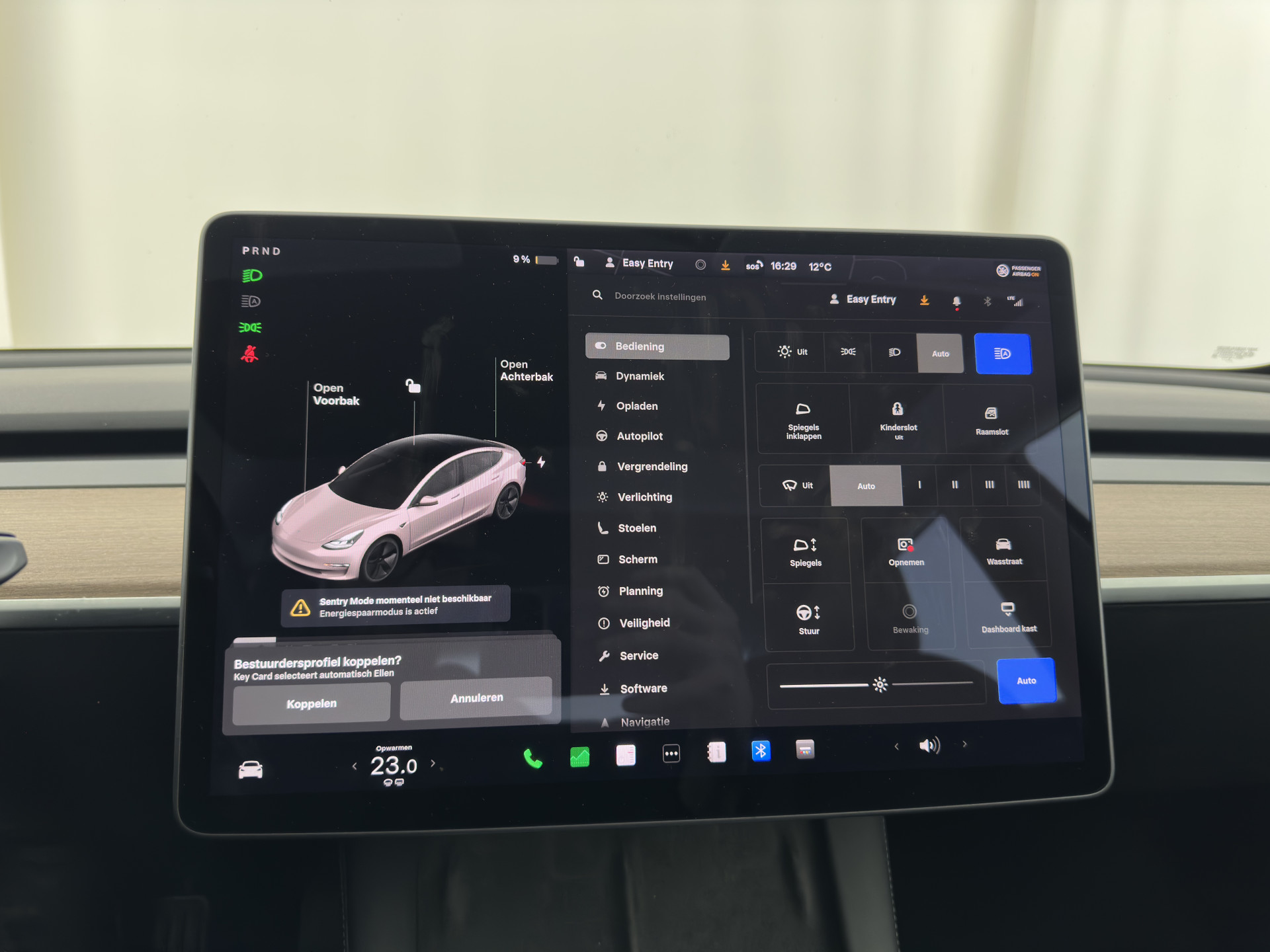 Tesla Model 3 Standard RWD Plus 60 kWh [ 3-Fase ] (INCL-BTW) Aut. *PANO | AUTO-PILOT | LEATHER | KEYLESS | FULL-LED | MEMORY-PACK | TOP-VIEW | DAB | CARPLAY | DIGI-COCKPIT | LANE-ASSIST | COMFORT-SEATS | 18"ALU*
