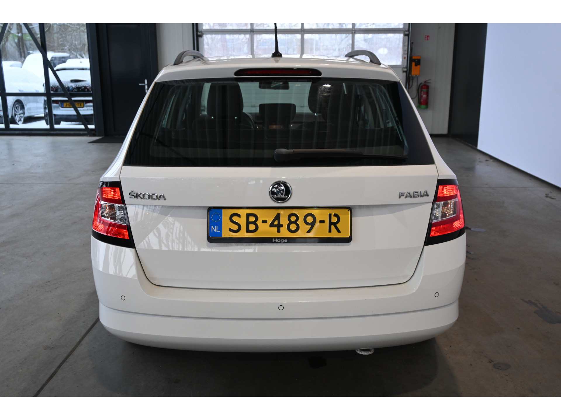 ŠKODA Fabia Combi 1.0 TSI Ambition Business Airco Navigatie Cruise Control Rijklaarprijs Inruil Mogelijk!
