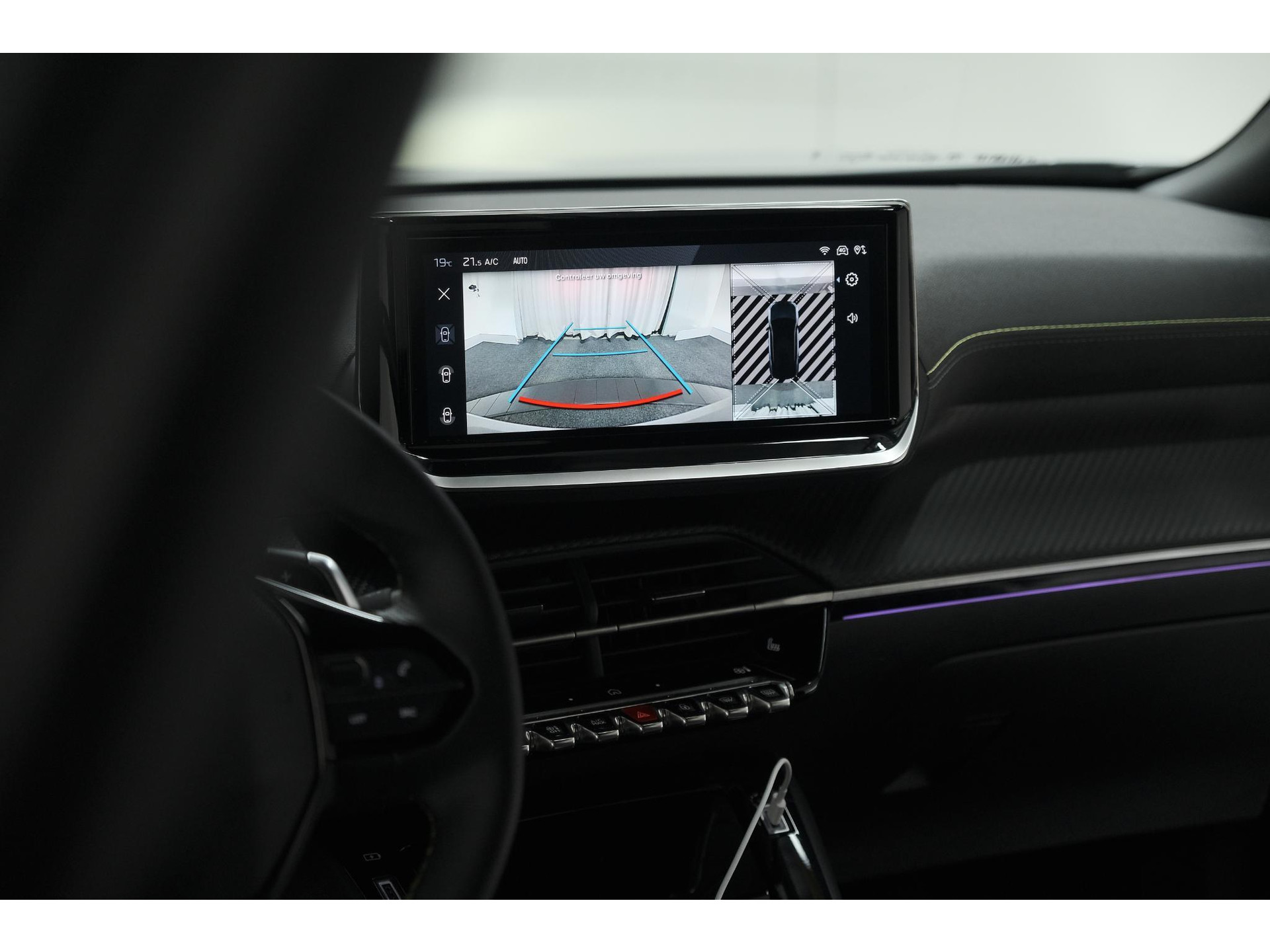 Peugeot 2008 PureTech 130 EAT8 GT | 360 Camera | Adaptieve Cruise Control | Dodehoekdetectie | Apple Carplay