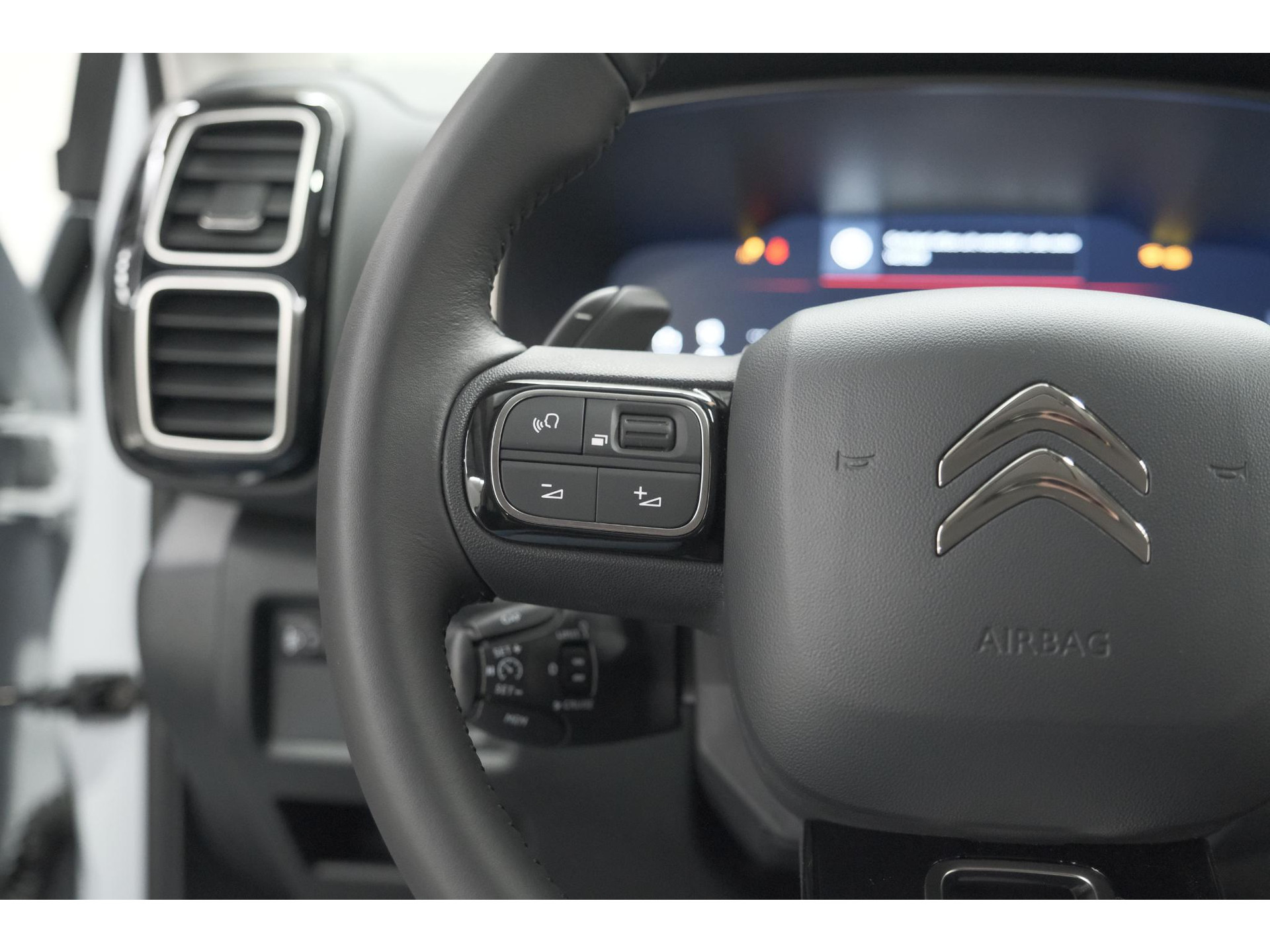 Citroen C5 Aircross 1.2 Hybrid 145pk Max | Camera | Adaptieve Cruise Control | Dodehoekdetectie
