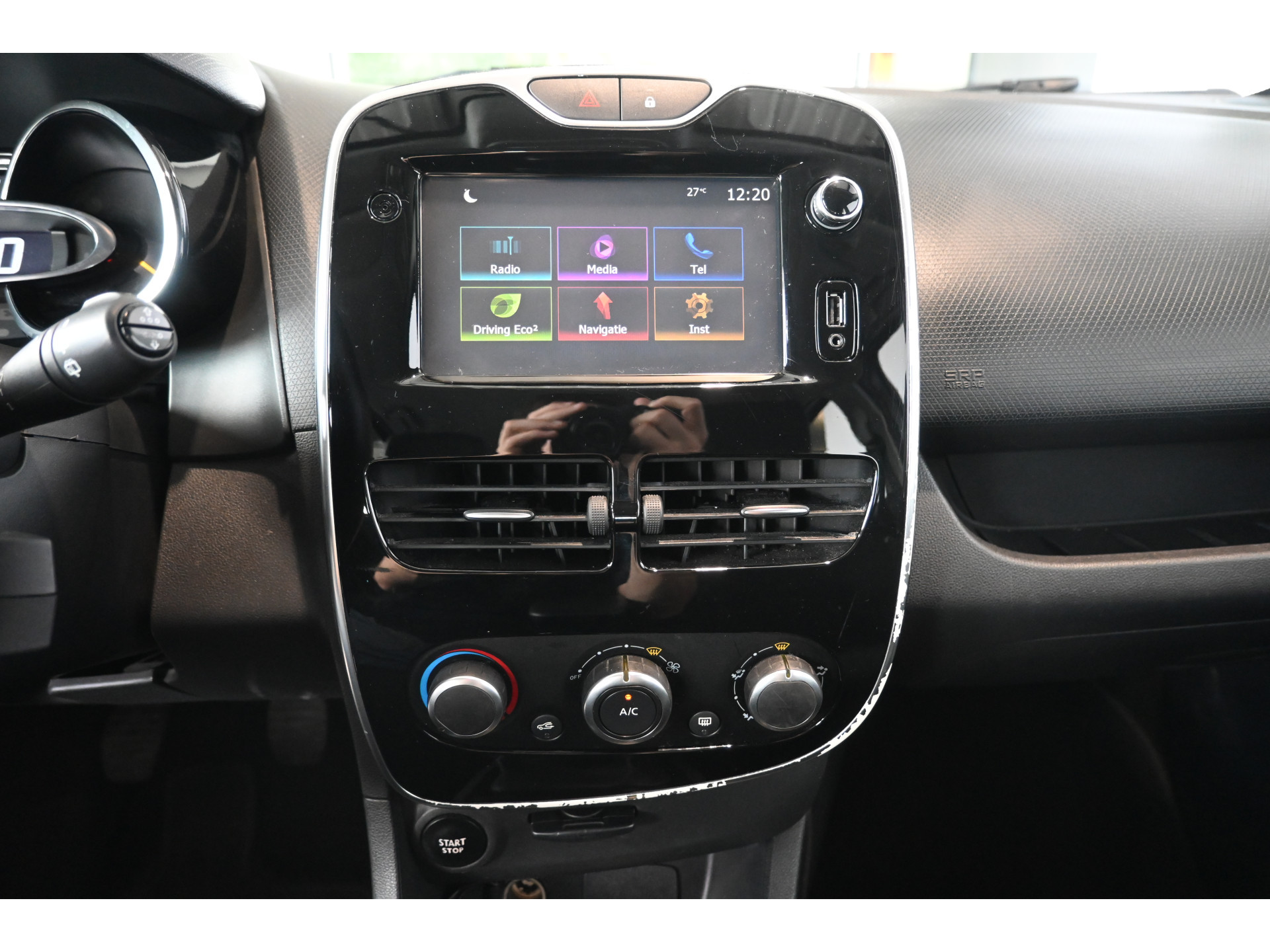 Renault Clio Estate 1.5 dCi ECO Dynamique Airco Navigatie Cruise control Lichtmetaal PDC Inruil Mogelijk!