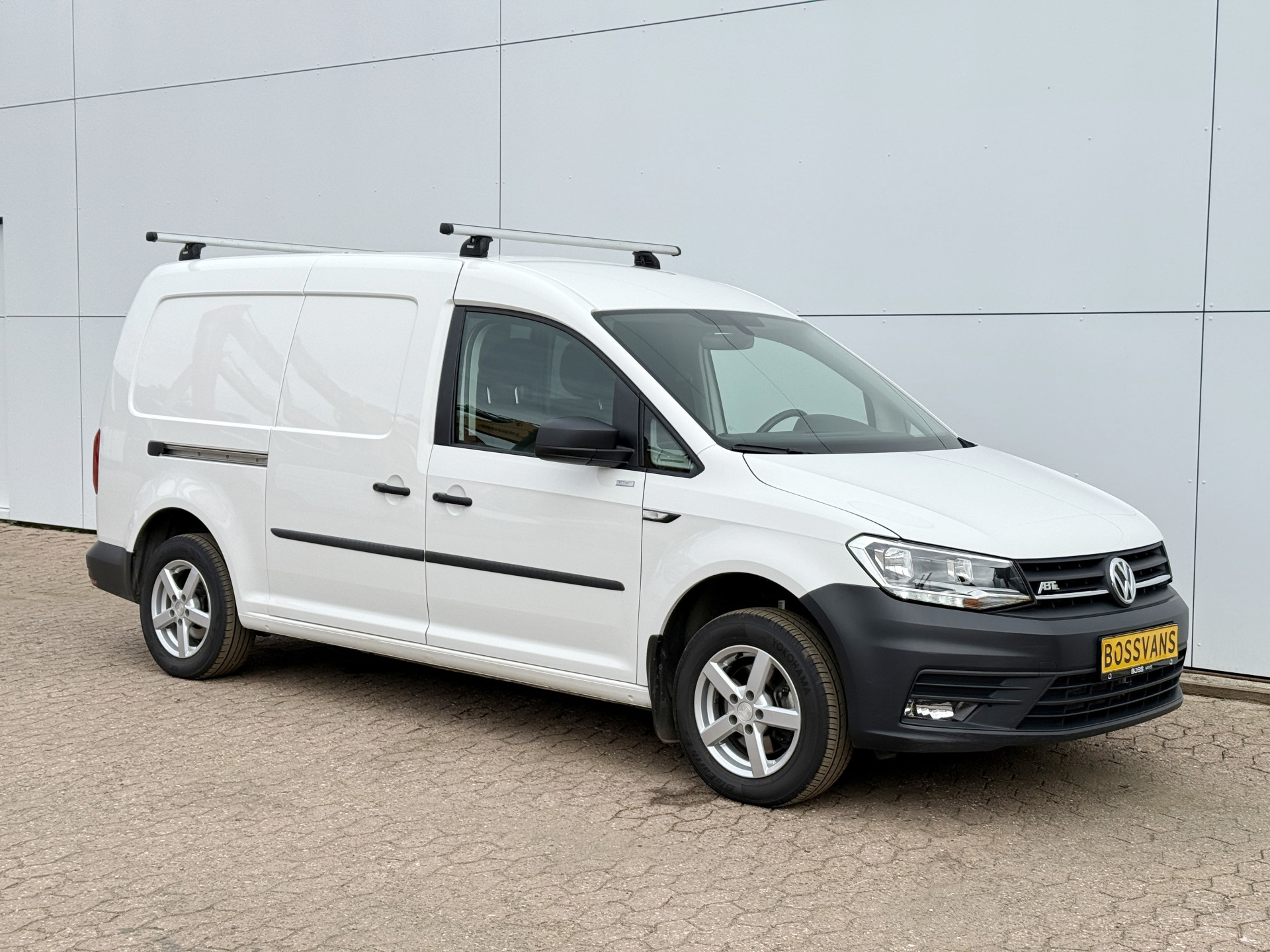 Volkswagen e-Caddy 37kWh 113PK L2H1 Elektrisch Caddy ABT Maxi 37,3kWh 159km WLTP Trekhaak Lichmetalen Velgen Airco Stoelverwarming Apple Carplay Parkeersensoren