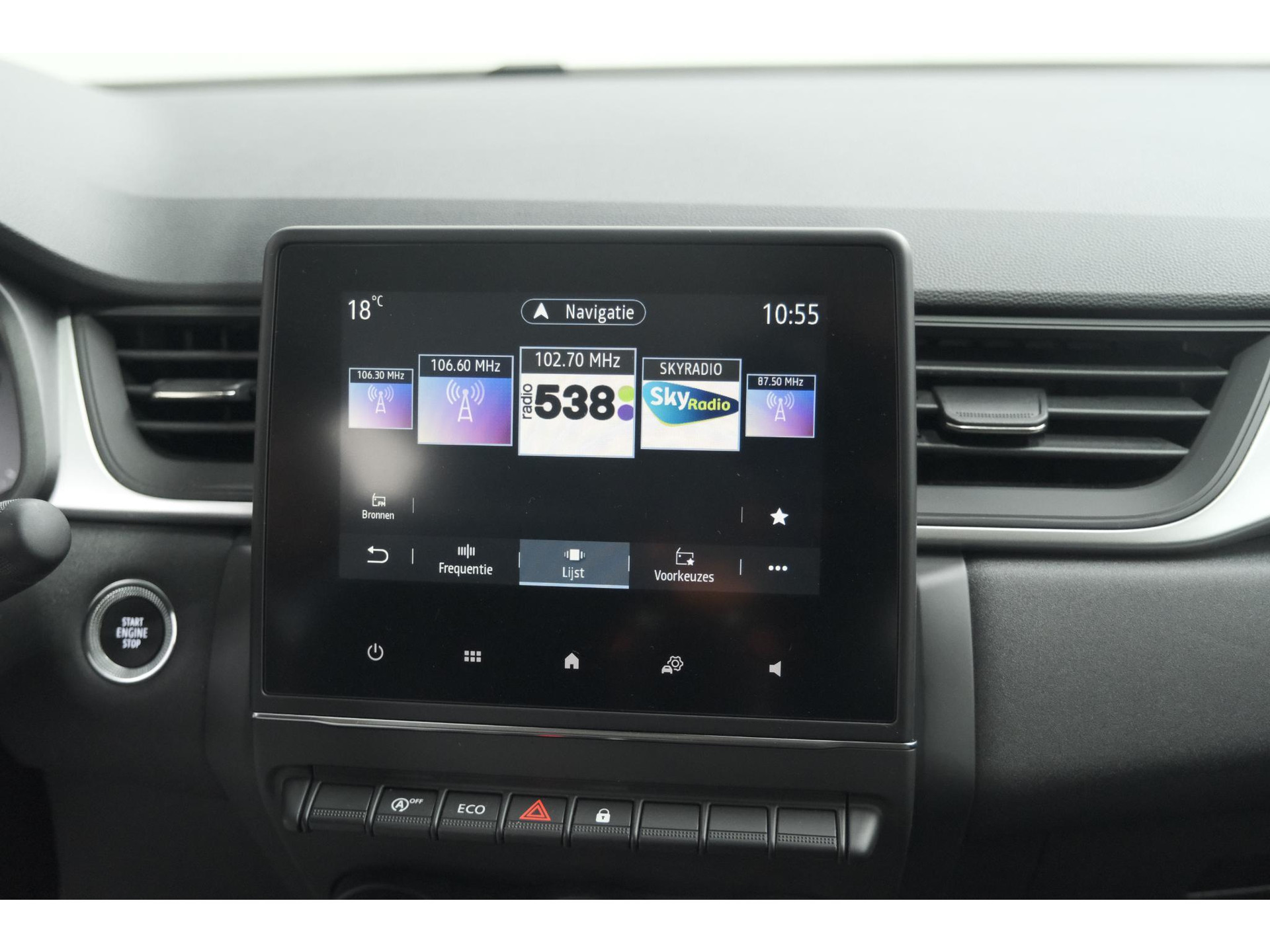 Renault Captur TCe 90 Evolution | Parkeersensoren | Navigatie | Allseason Banden | Apple Carplay
