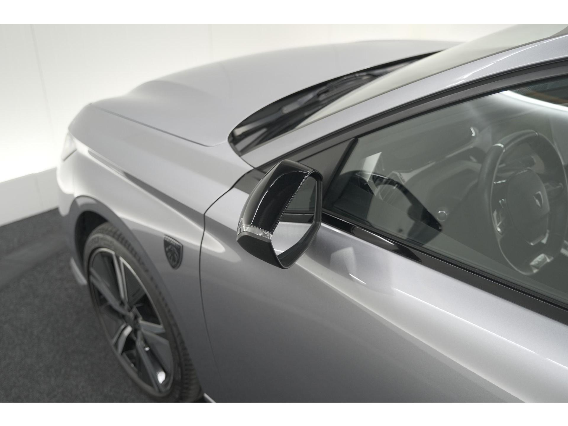 Peugeot 308 SW PureTech 130 EAT8 GT | Trekhaak | Stoelverwarming | Camera | Adaptieve Cruise Control