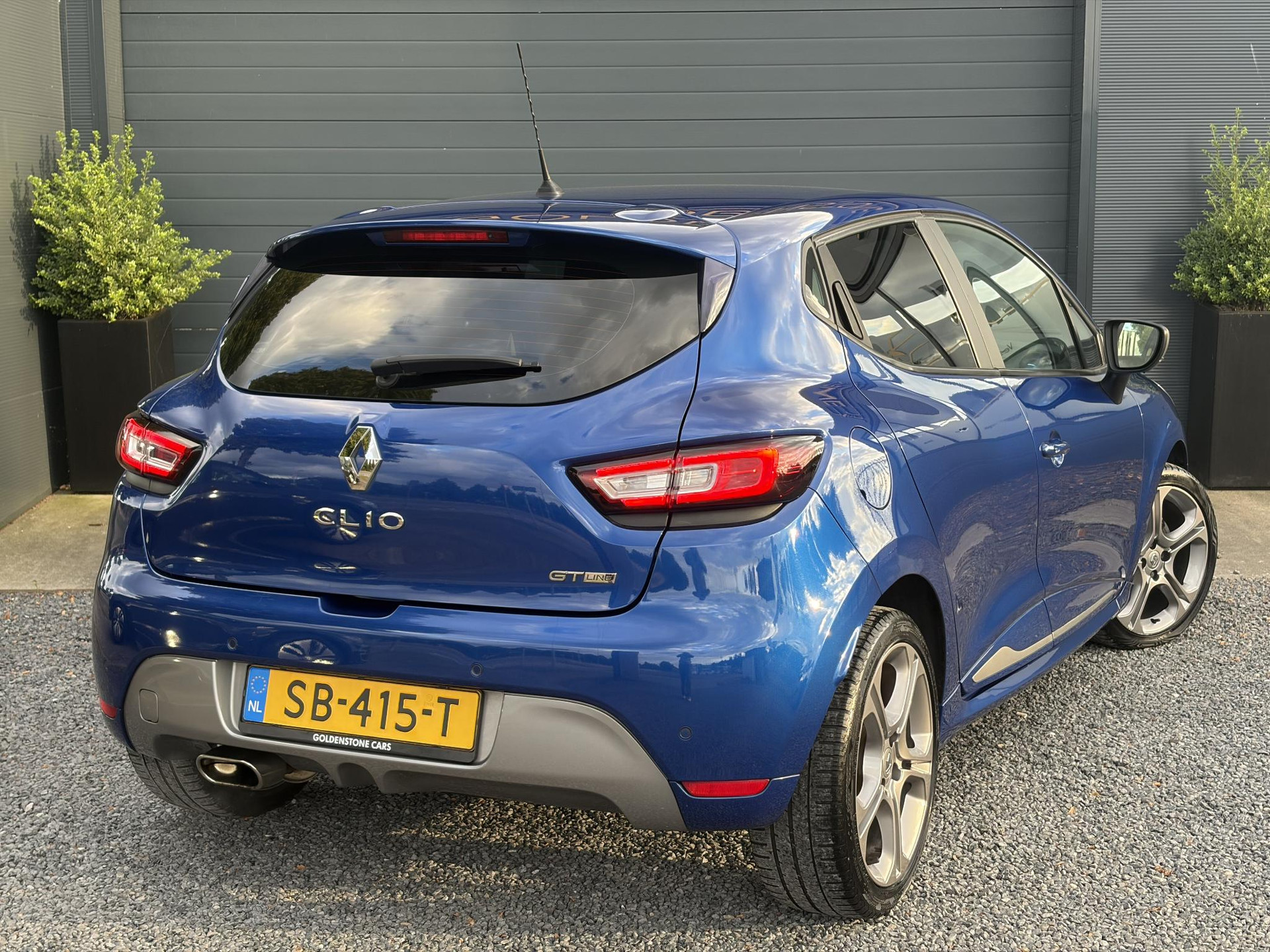 Renault Clio 1.2 TCe GT-Line Automaat l Navi l Keyless l Clima l Cruise l 120pk l 2e Eigenaar l N.A.P. l Pdc l 17''Lmv l Apk tot 03-2027