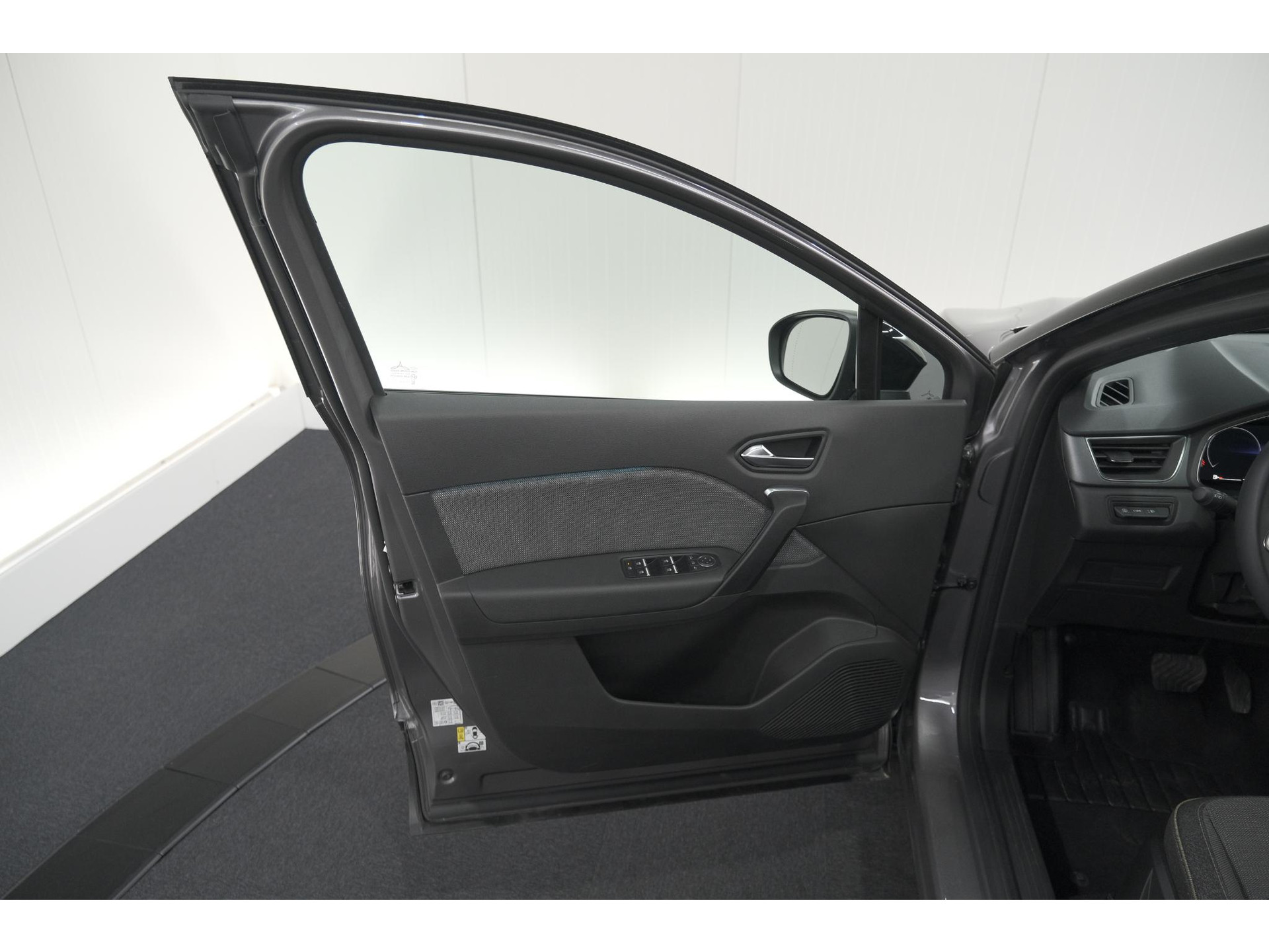 Renault Captur 1.6 E-Tech full hybrid 145 techno | Camera | Navigatie | Apple Carplay | Parkeersensoren