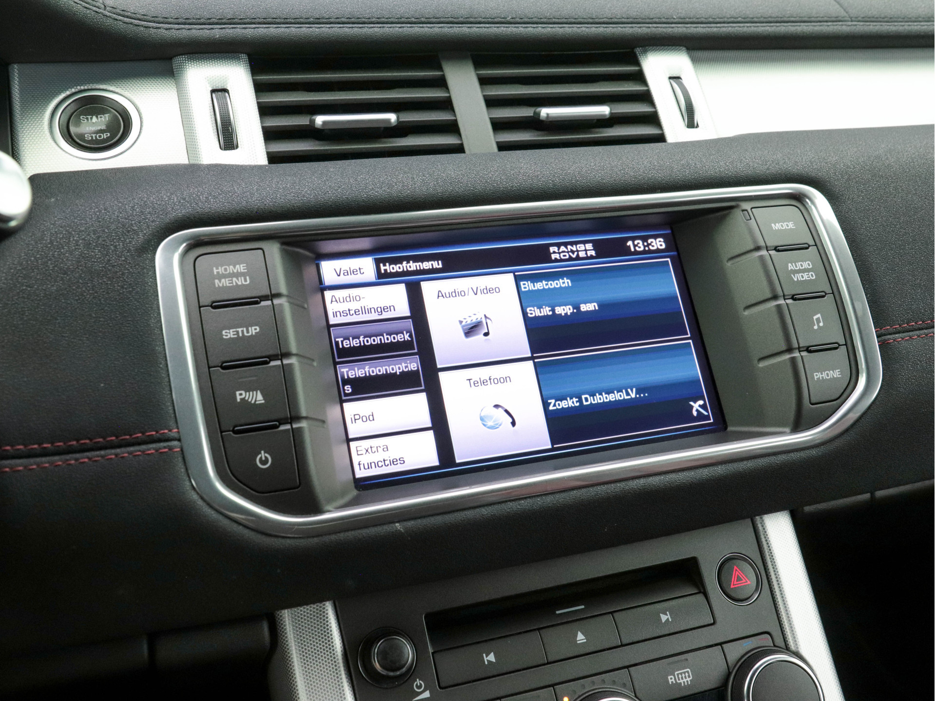 Land Rover Range Rover Evoque Coupé 2.2 eD4 Prestige *WRAPPED | XENON-PLUS | LEATHER | MERIDIAN-SOUNDSYSTEM | CAMERA | CRUISE | MEMORY-PACK | SPORT-SEATS | PRIVACY-GLASS | KEYLESS | ECC | TOWBAR | PDC | 19"ALU*