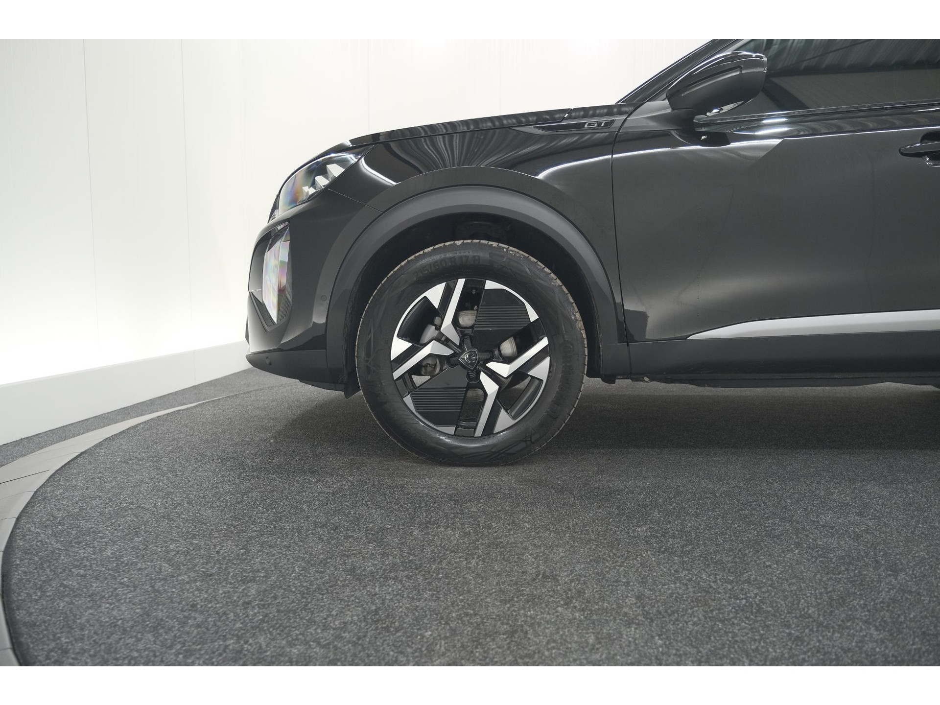 Peugeot 2008 PureTech 130 EAT8 GT | 360 Camera | Adaptieve Cruise Control | Stoelmassage | Apple Carplay