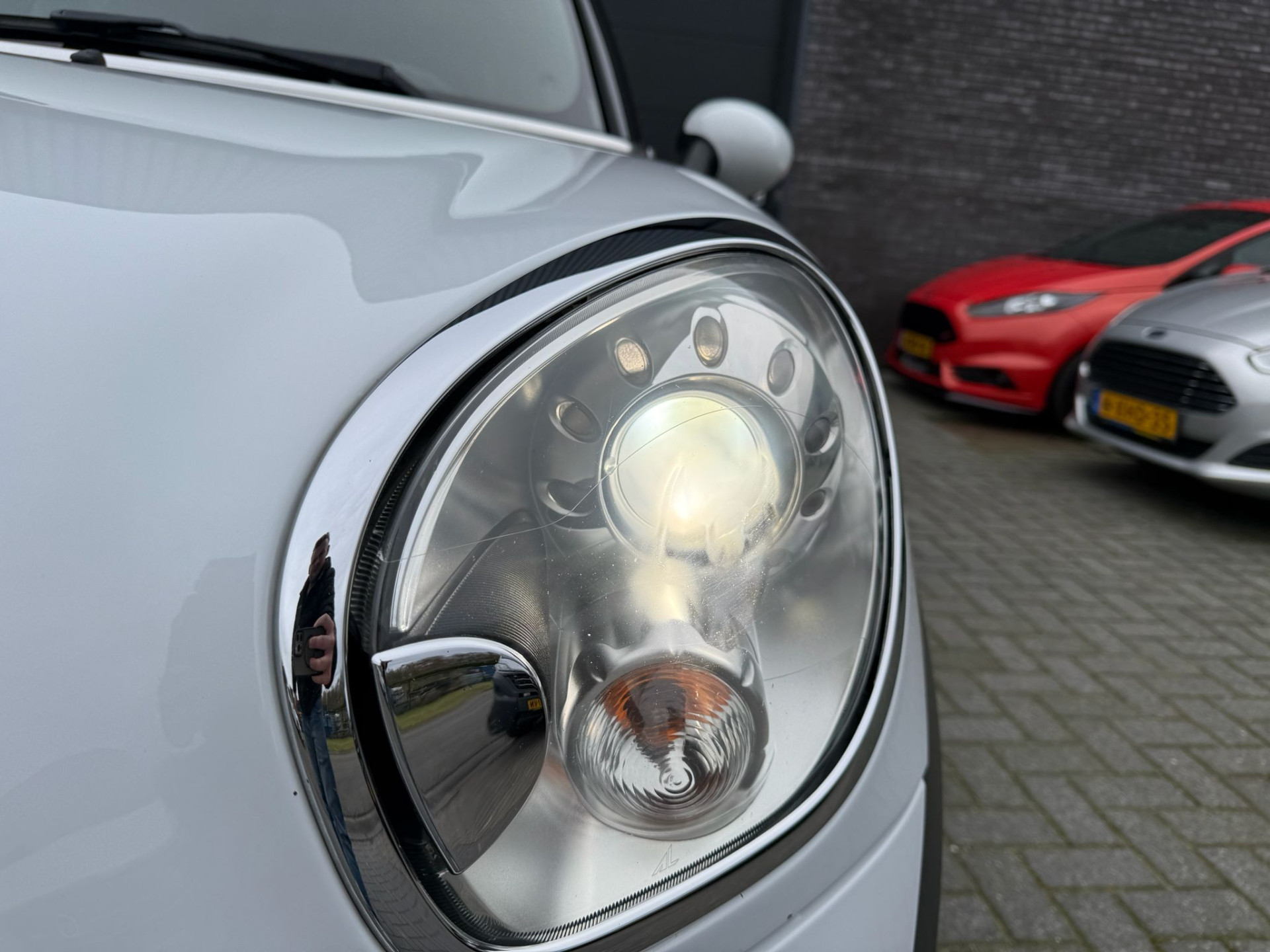 MINI Mini 1.6 John Cooper Works | 1E EIGENAAR | 3/6/12MND GARANTIE | AUTOMAAT | JOHN WORKS | XENON | CRUISE | NAVI |