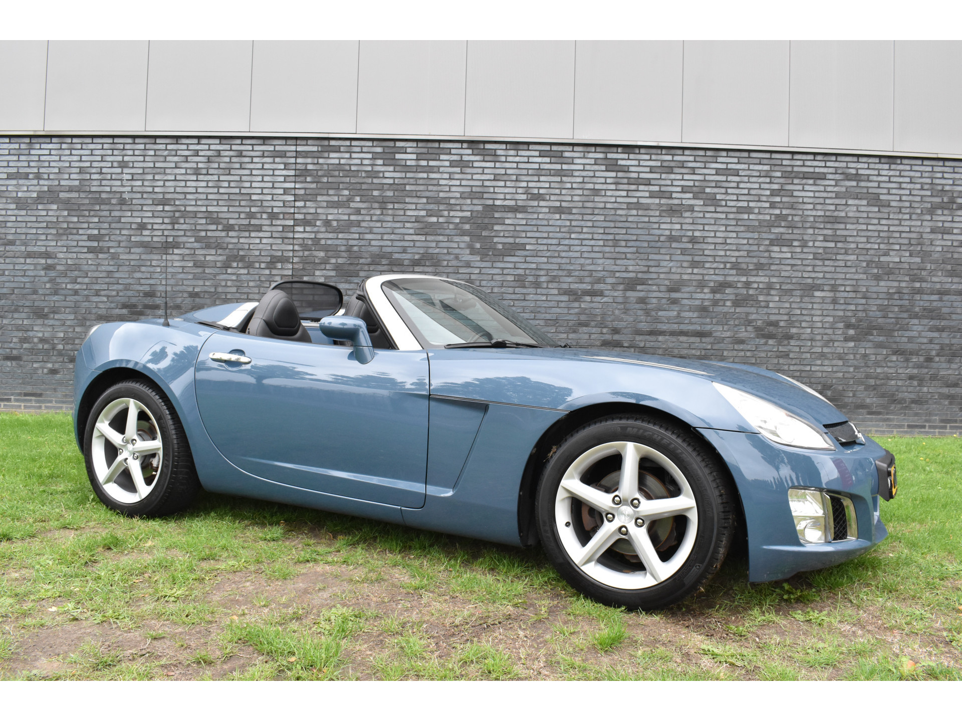 Opel GT 2.0 Turbo ECOTEC NL Auto met nap.
