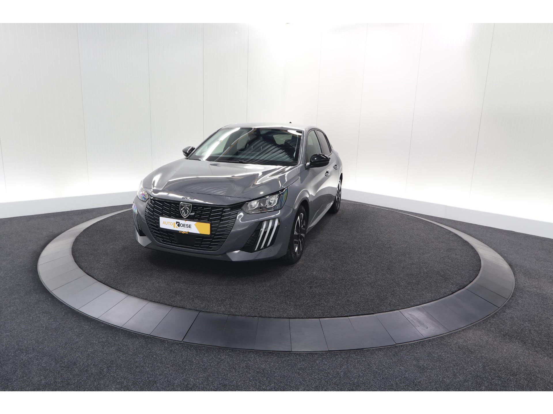 Peugeot 208 PureTech 100 Allure | 360 Camera | Adaptieve Cruise Control | Navigatie | Dodehoekdetectie