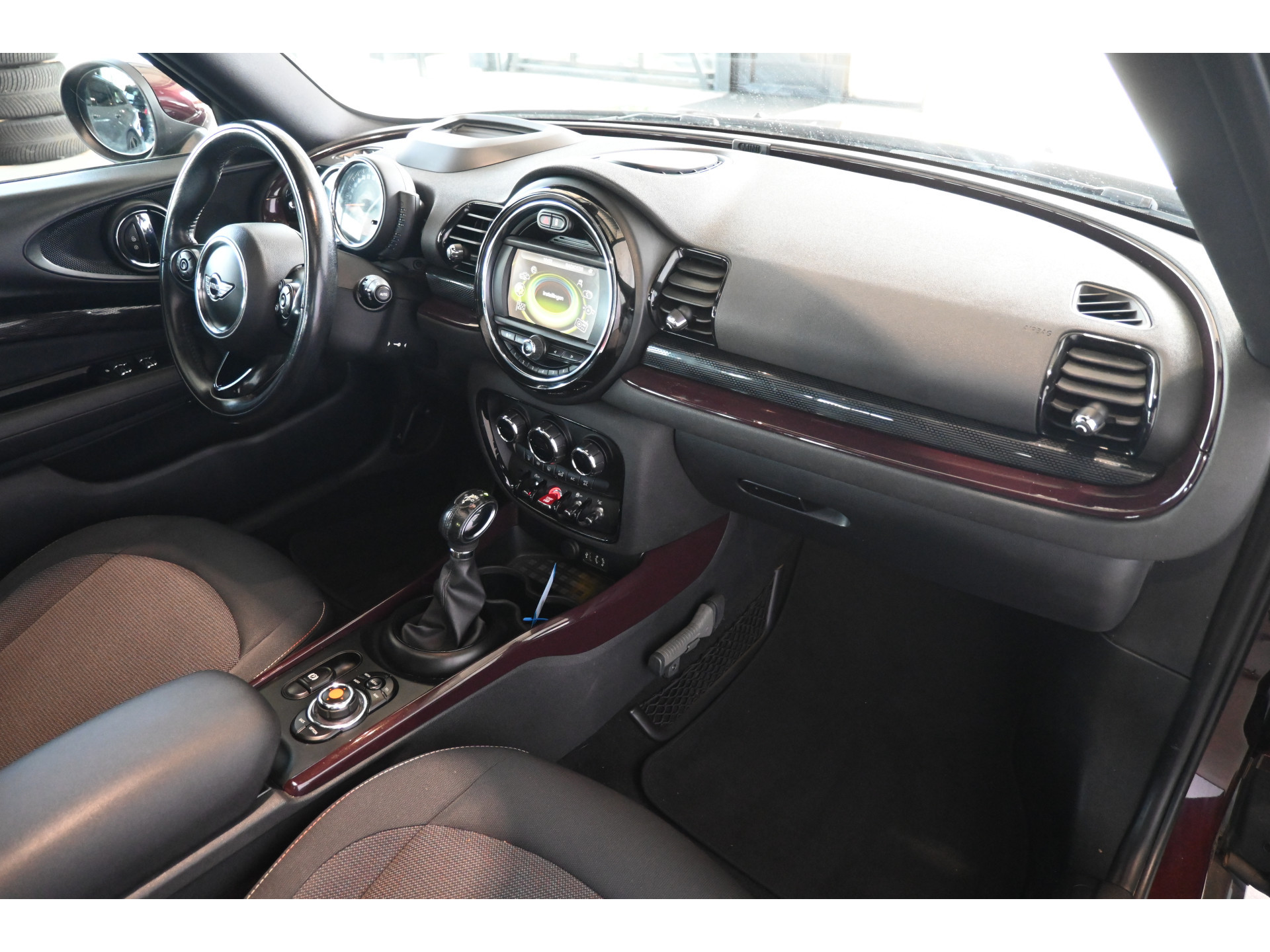 MINI Clubman 1.5 Salt Business Automaat Navigatie Panoramadak Goed Onderhouden! Inruil Mogelijk!