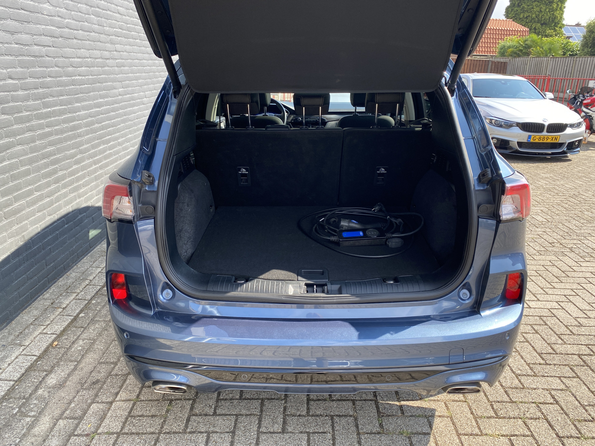 Ford Kuga 2.5 PHEV Vignale 225 pk | dealer onderh. | panoramadak | leder interieur | elektr. v. stoelen | navigatie | B&O audio