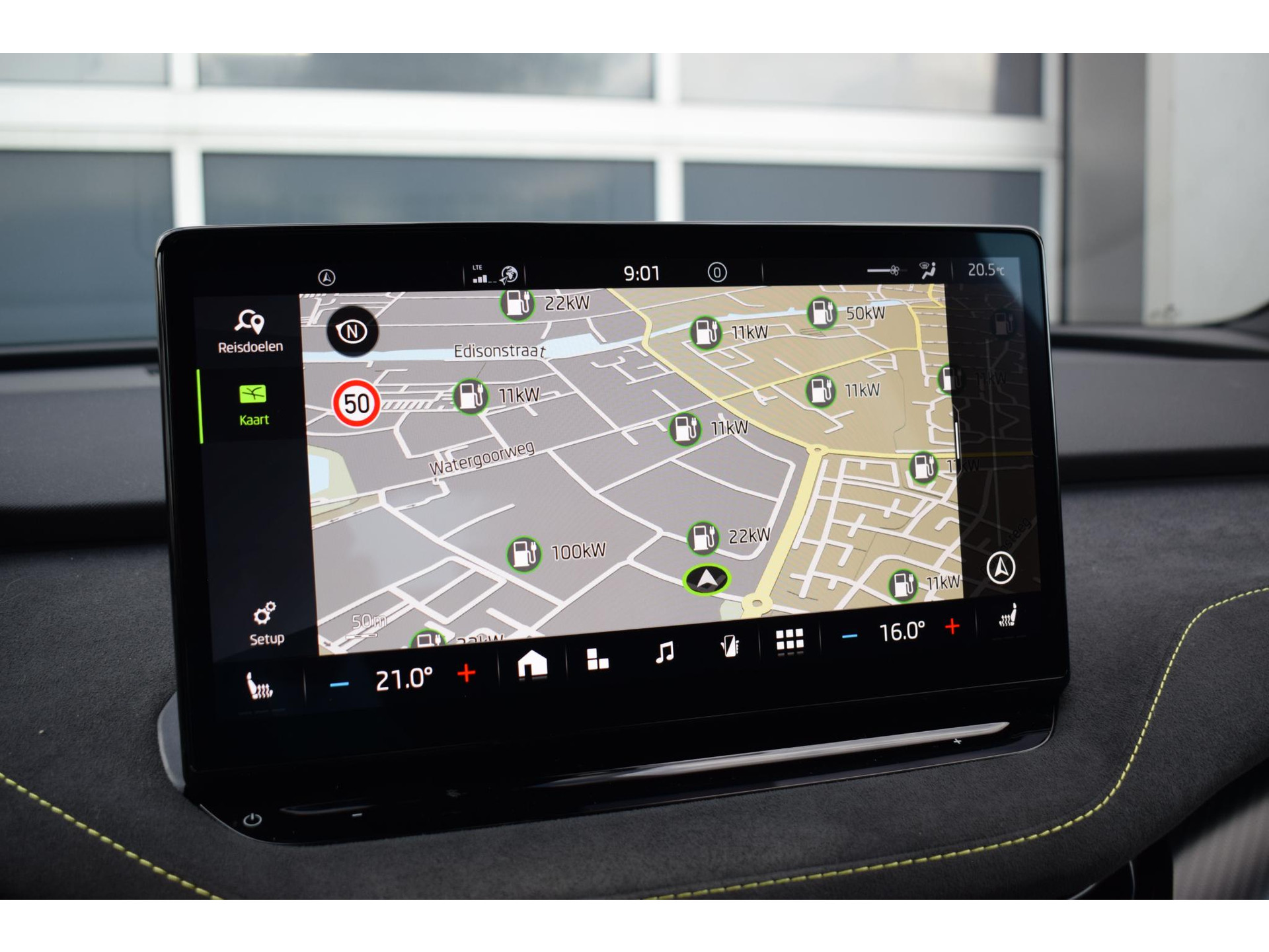 Skoda Enyaq Coupé iV 80 RS | SOH: 95,1% | Pano | Memory | Alcantara | Matrix | Stuurverwarming