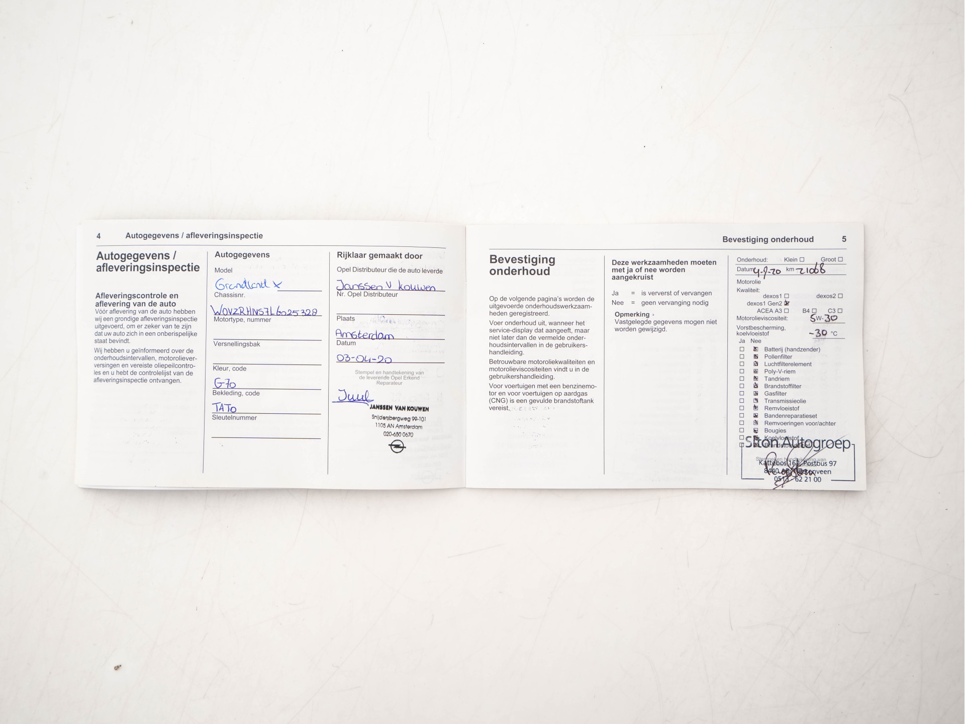 Opel Grandland X 1.2 Turbo Business Executive (INCL-BTW) Aut. *LEATHER-MICORFIBRE | FULL-LED | NAVI-FULLMAP | BLIND-SPOT | KEYLESS | CAMERA | SPORT-SEATS | DAB+ | LANE-ASSIST | PRIVACY-GLASS | TOWBAR | 17''ALU*