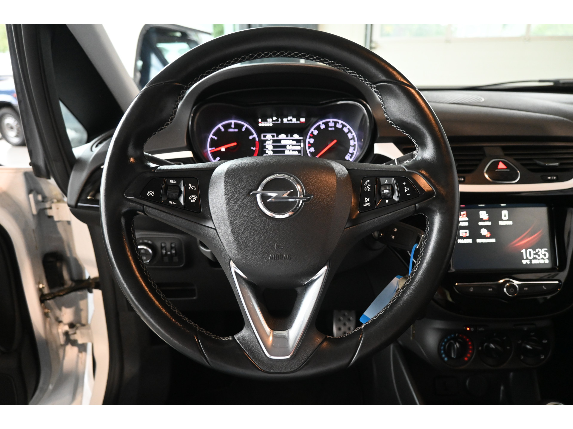 Opel Corsa 1.0 Turbo Color Edition Nap Airco Cruise Pdc Lichtmetaal 1e Eigenaar 100% Onderhouden! Inruil Mogelijk!