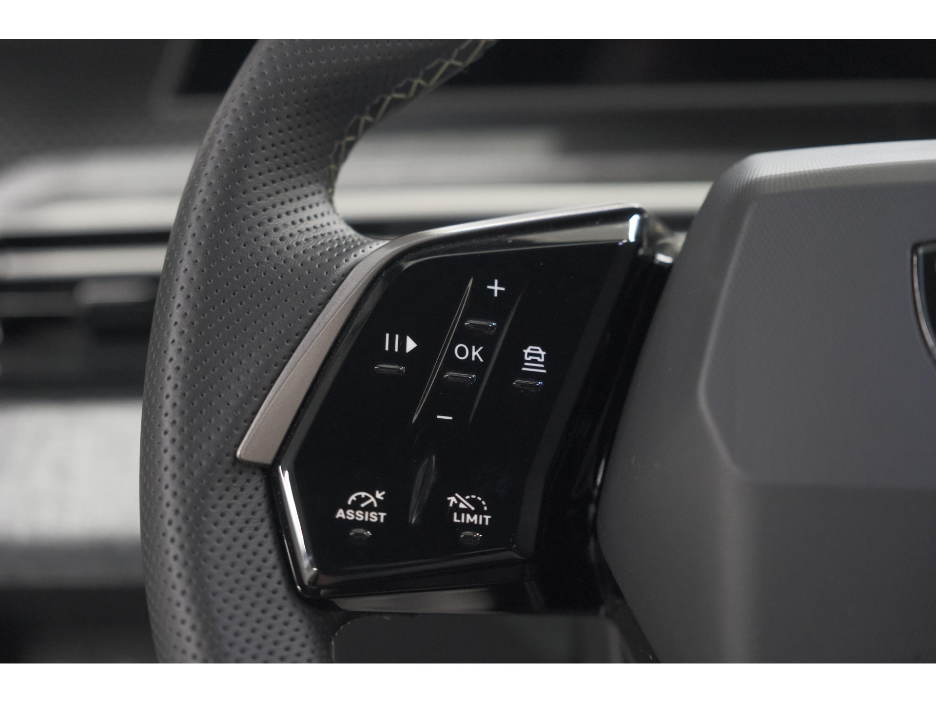 Peugeot 3008 1.2 Hybrid 145 GT | 360 Camera | Adaptieve Cruise Control | Stoelen Pakket | Elektrische Kofferklep