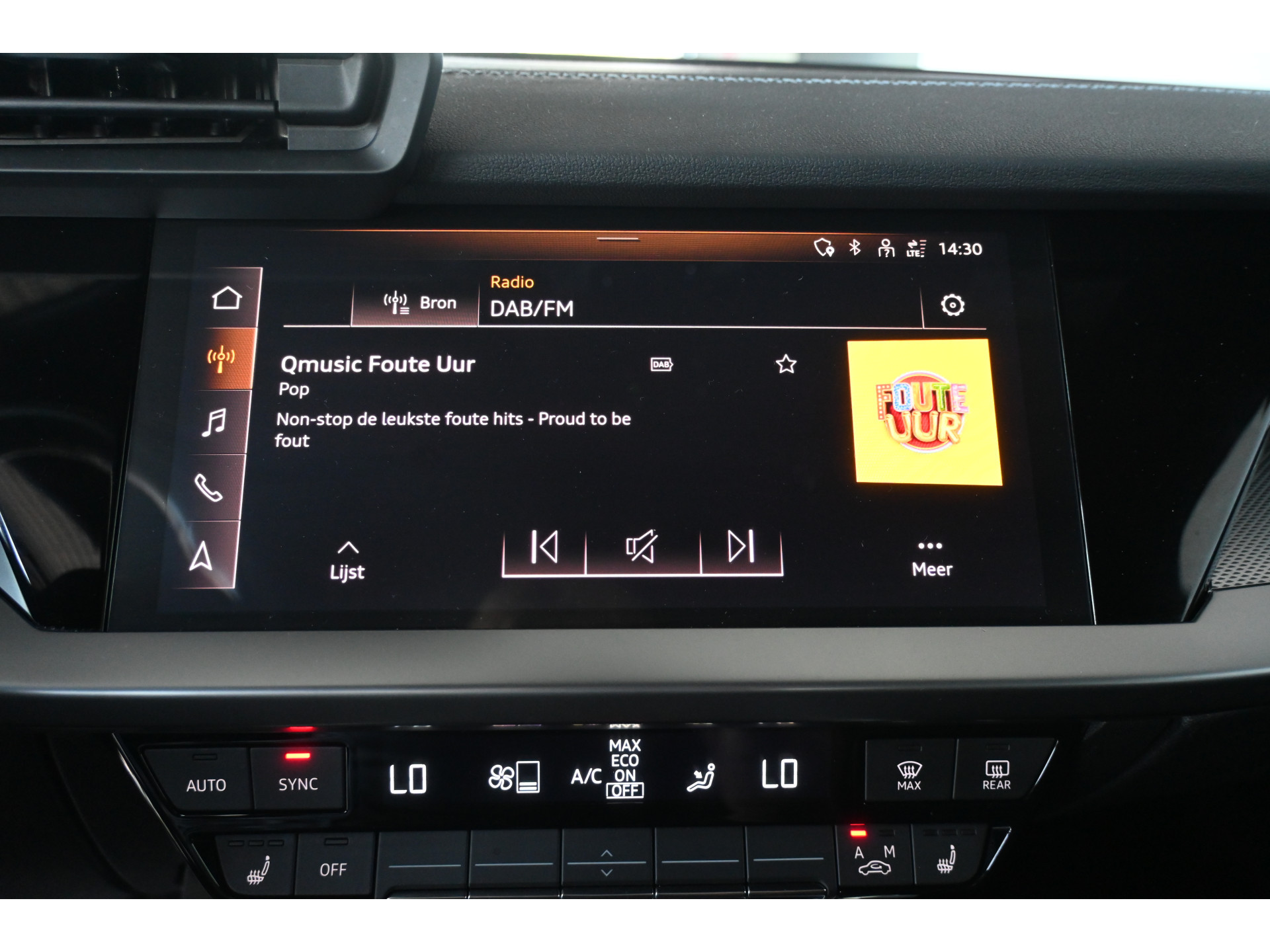 Audi A3 Limousine 30 TFSI S Edition Virtual Cockpit Adaptieve Cruise Led Clima Carplay Inruil Mogelijk!