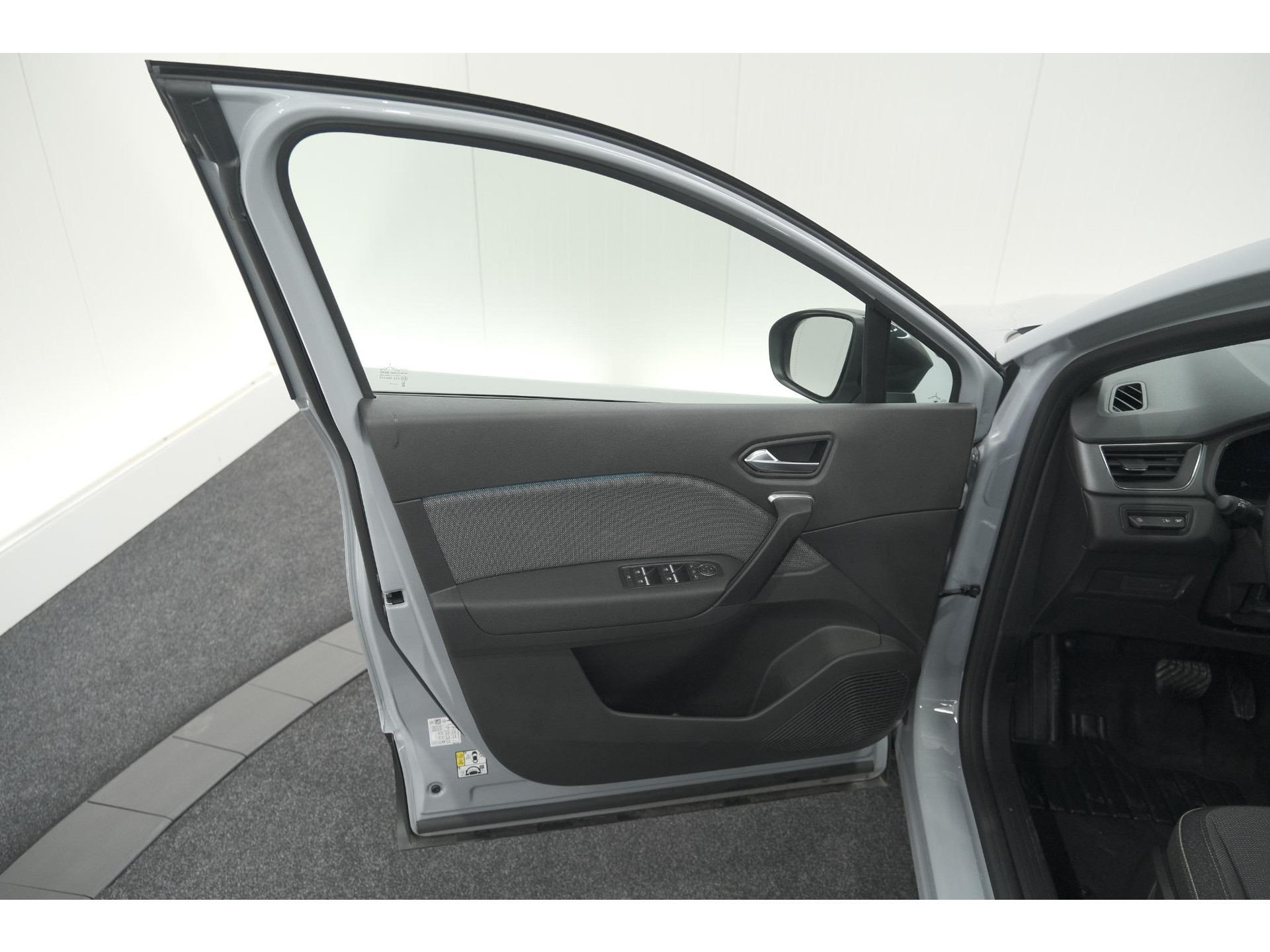 Renault Captur Mild Hybrid 160 EDC Techno | Pack Winter | Camera | Adaptieve Cruise Control | Apple Carplay