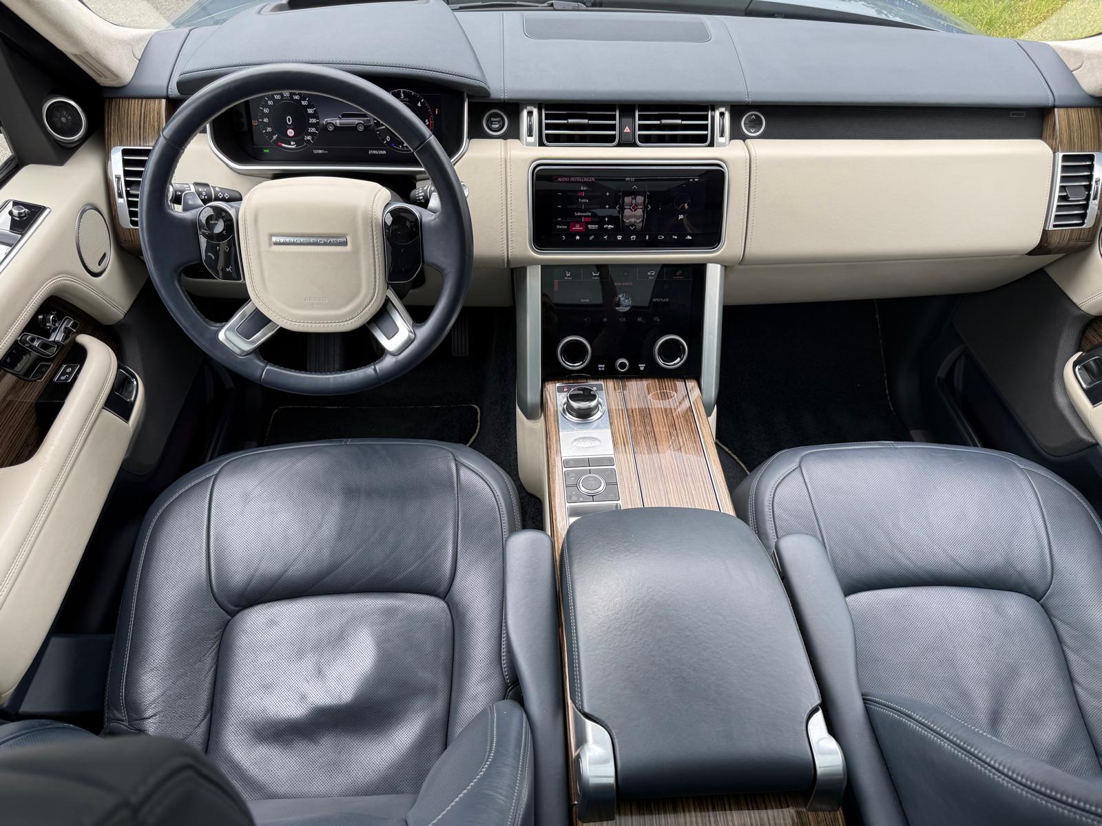 Land Rover Range Rover 3.0 TDV6 Autobiography | 3/6/12MND GARANTIE | PANO | SFEER | CARPLAY | NAVI | STOELMASSAGE | ACC | TREKHAAK |