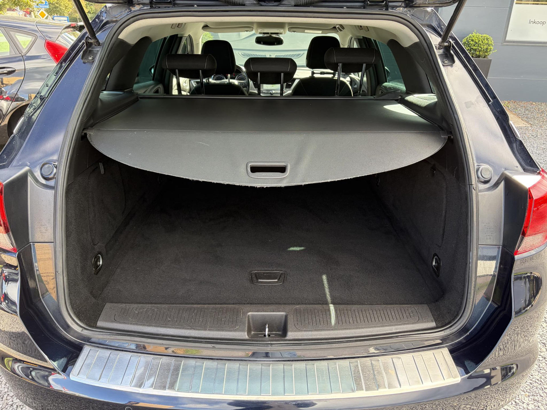 Opel Astra Sports Tourer 1.4 Turbo 120 Jaar Edition ✓150pk✓Carplay✓Navi✓Trekhaak✓Pdc V+A✓Clima✓Cruise✓6 Bak✓Lm velgen✓N.A.P✓Apk tot 02-2028
